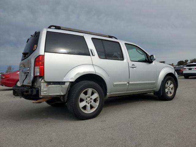 Photo 2 VIN: 5N1AR18B39C611735 - NISSAN PATHFINDER 