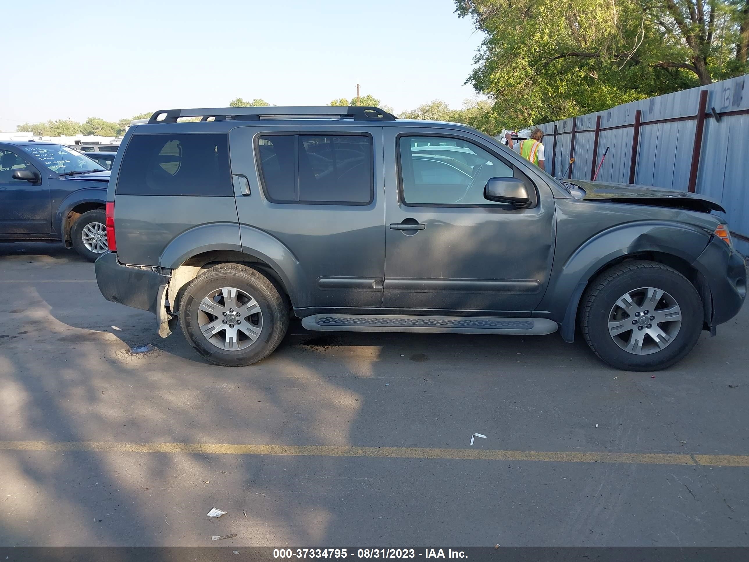 Photo 12 VIN: 5N1AR18B39C616577 - NISSAN PATHFINDER 