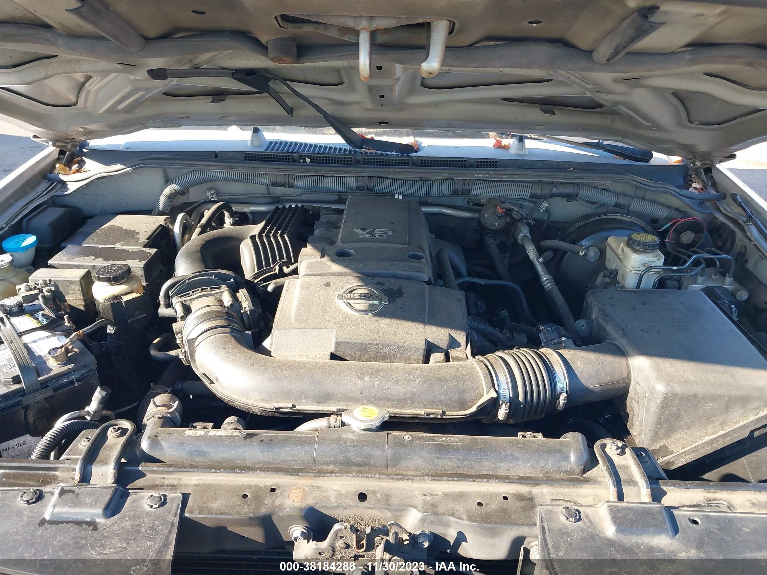 Photo 9 VIN: 5N1AR18B48C637906 - NISSAN PATHFINDER 