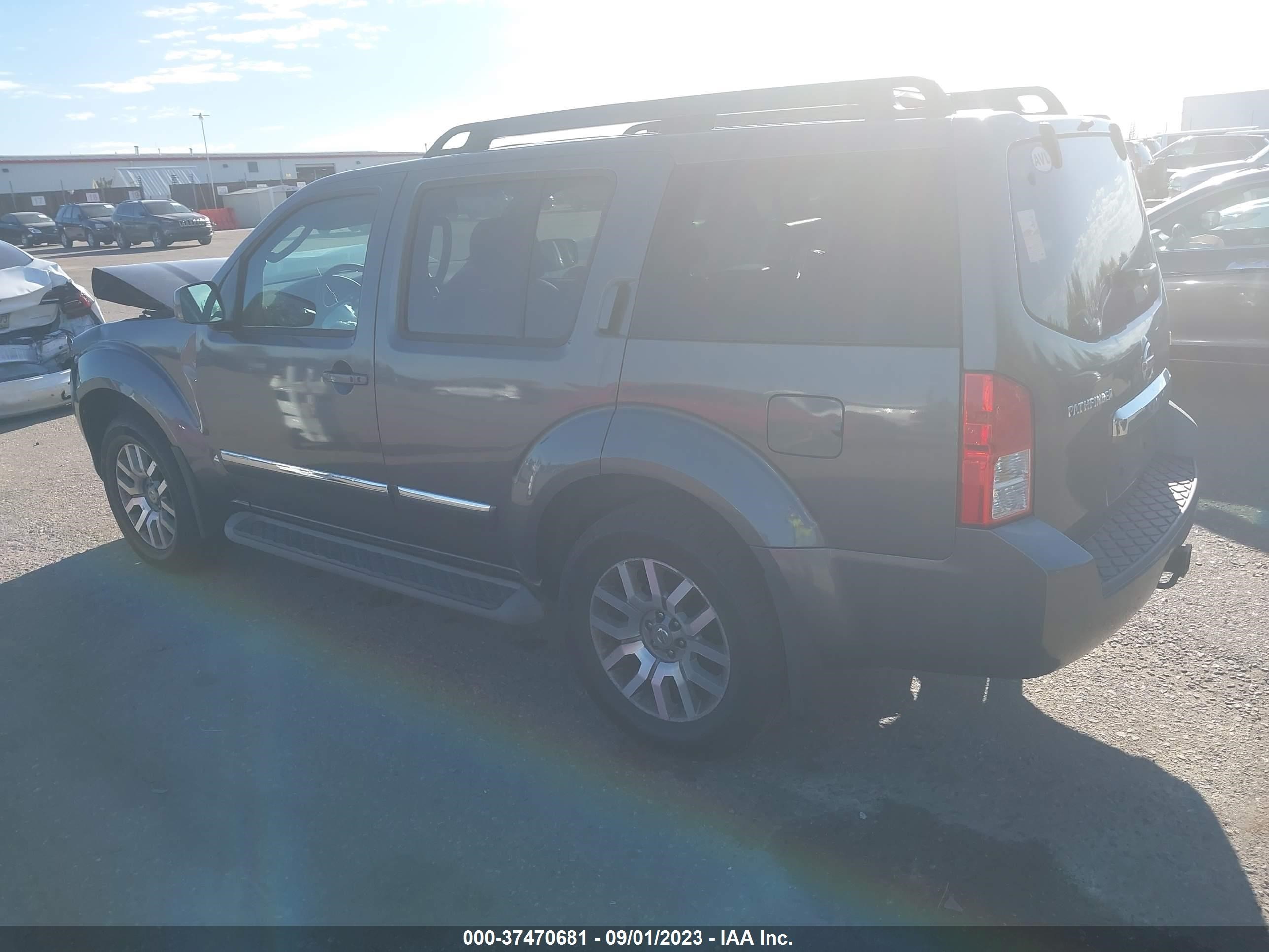 Photo 2 VIN: 5N1AR18B79C617067 - NISSAN PATHFINDER 