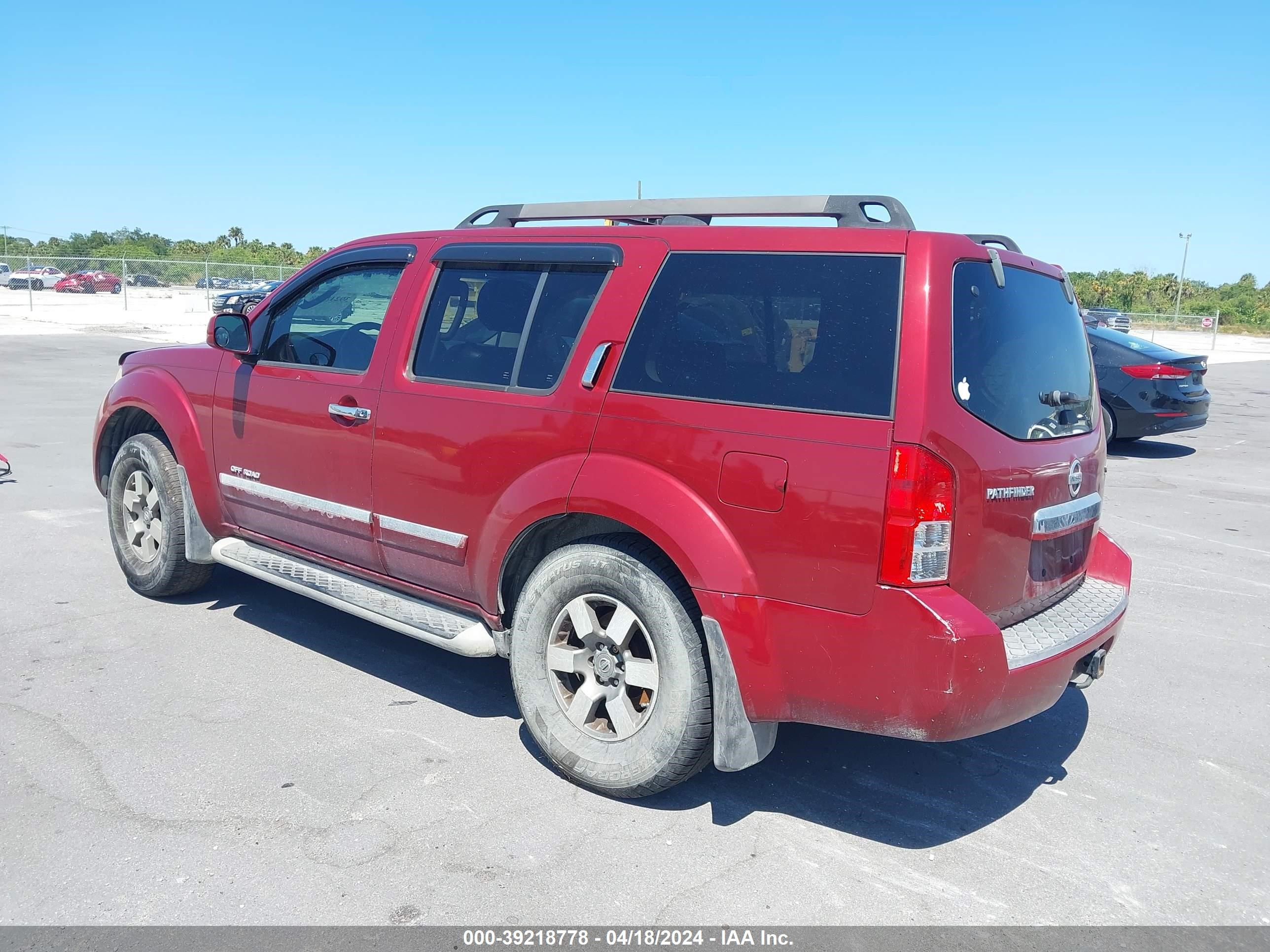 Photo 2 VIN: 5N1AR18B98C630174 - NISSAN PATHFINDER 