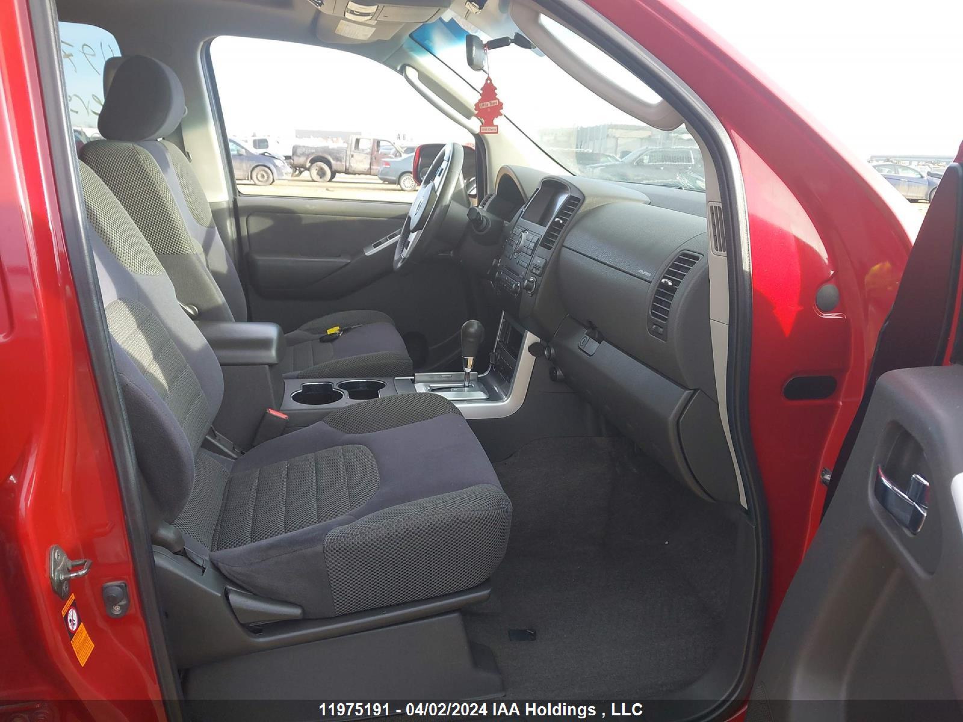 Photo 4 VIN: 5N1AR18B99C610928 - NISSAN PATHFINDER 