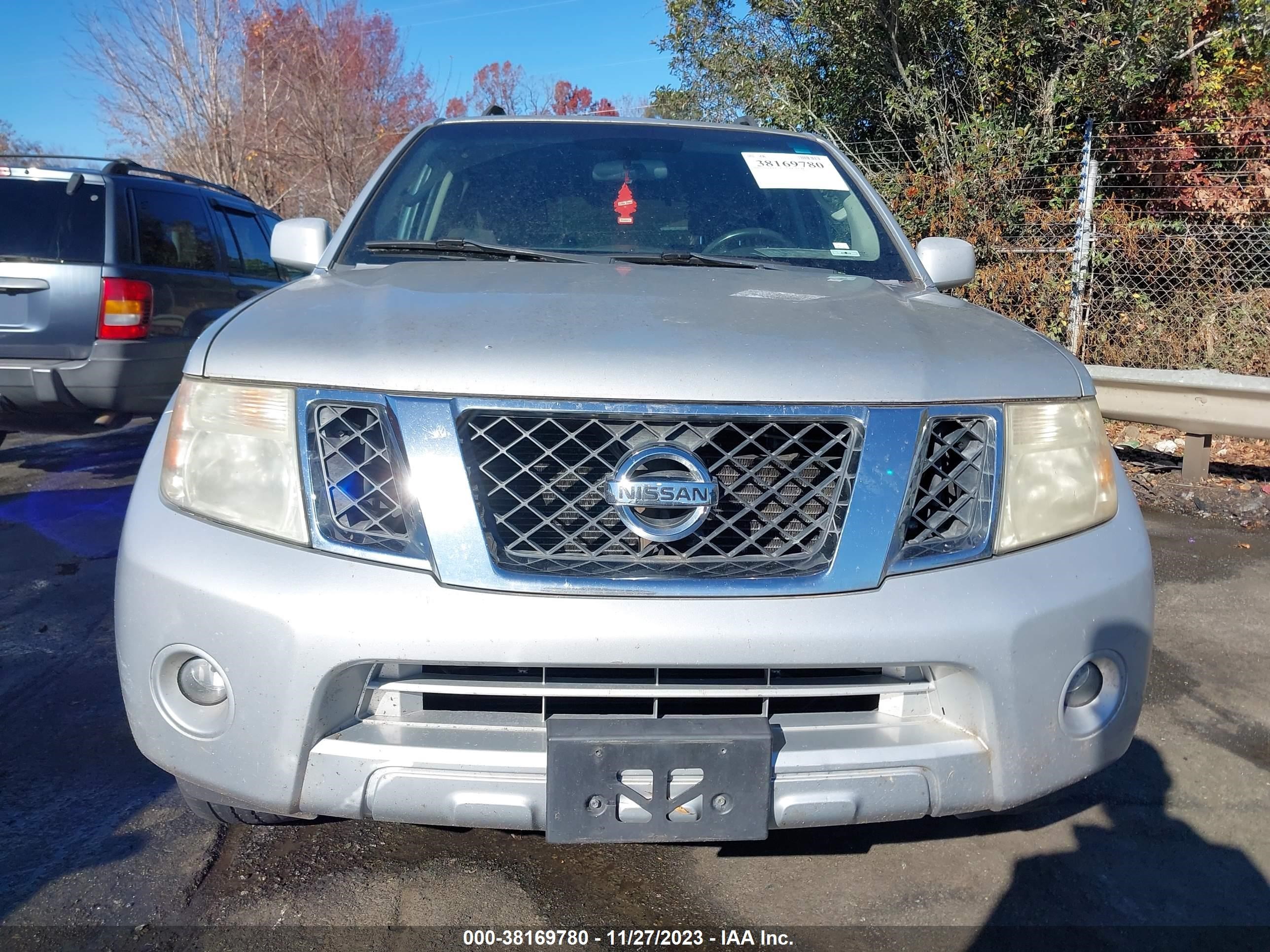 Photo 5 VIN: 5N1AR18B99C611125 - NISSAN PATHFINDER 