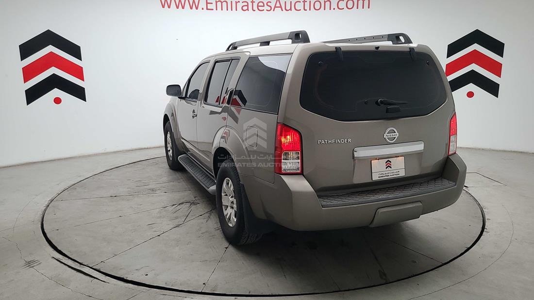 Photo 6 VIN: 5N1AR18BX8C640907 - NISSAN PATHFINDER 