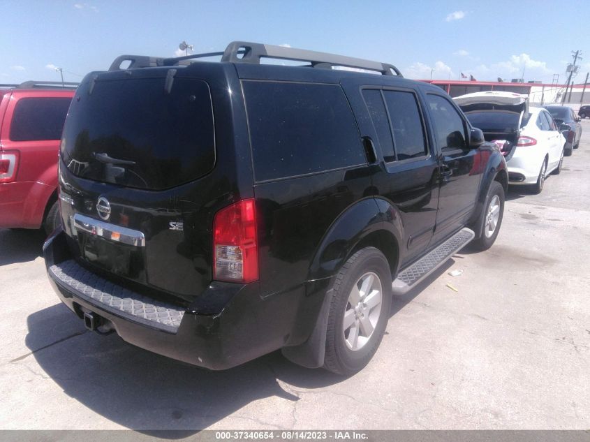 Photo 3 VIN: 5N1AR18U08C642392 - NISSAN PATHFINDER 