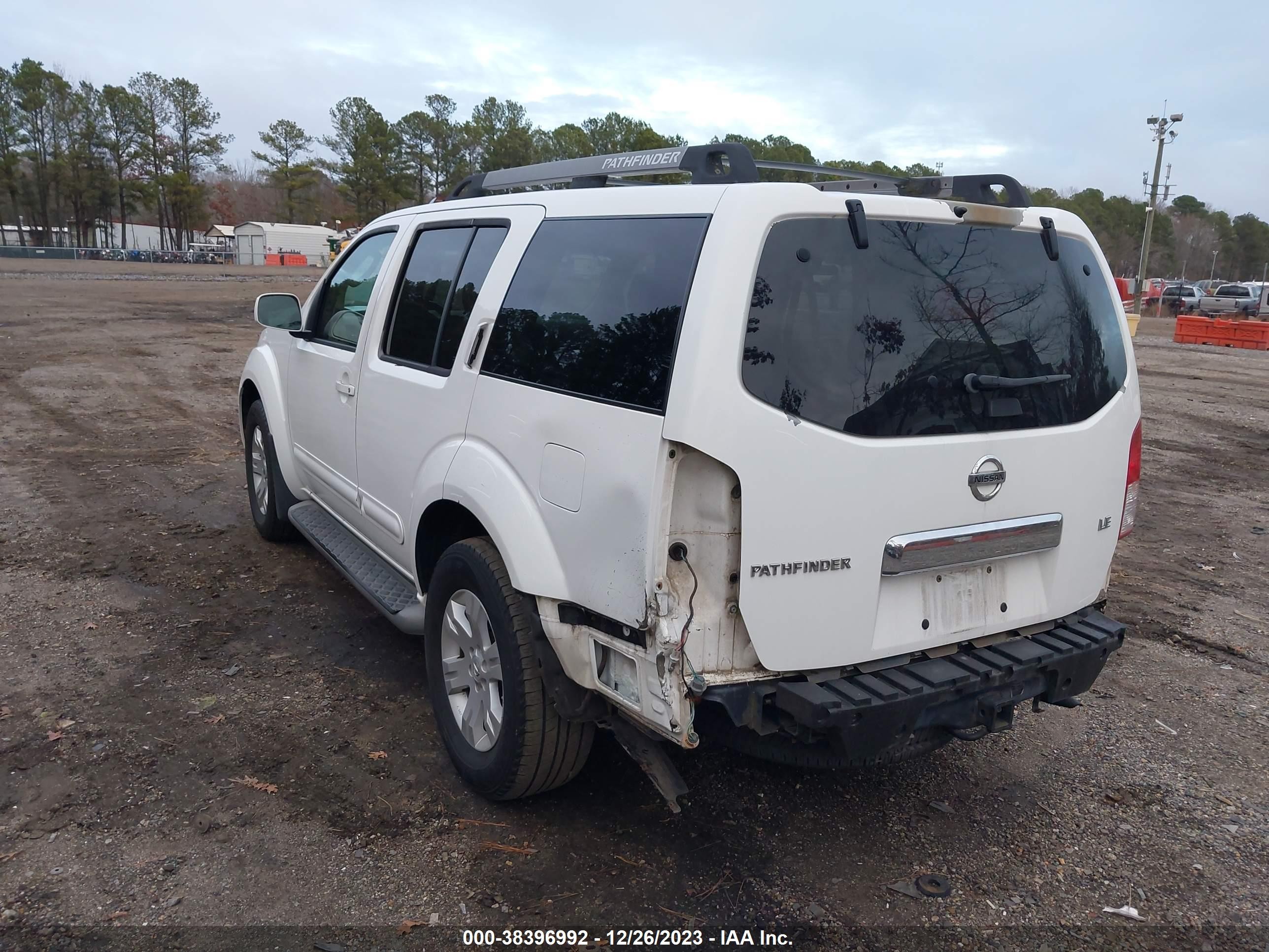 Photo 2 VIN: 5N1AR18U15C755487 - NISSAN PATHFINDER 