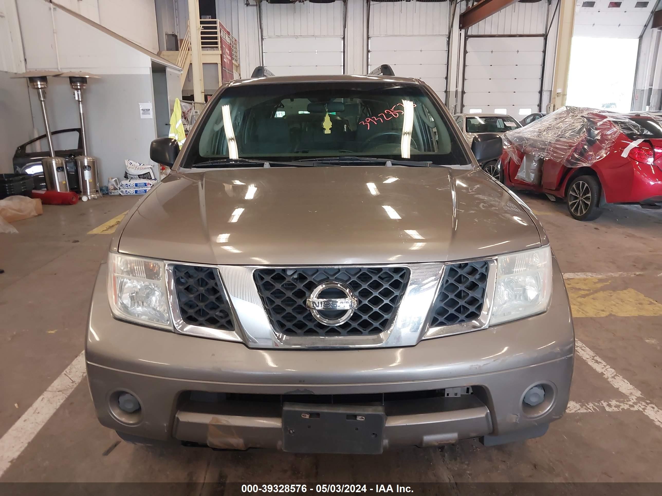 Photo 11 VIN: 5N1AR18U16C671428 - NISSAN PATHFINDER 