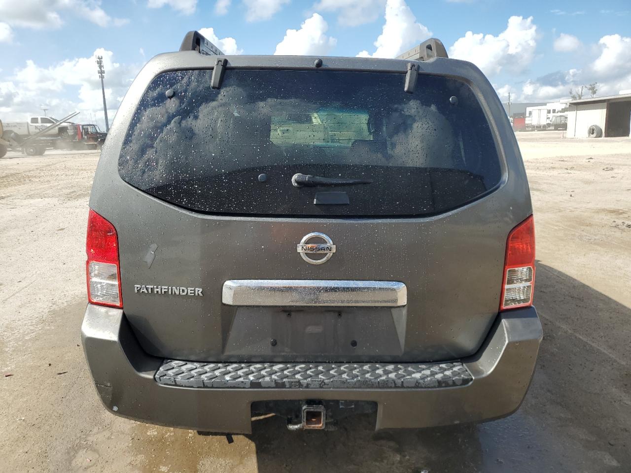 Photo 5 VIN: 5N1AR18U25C727696 - NISSAN PATHFINDER 