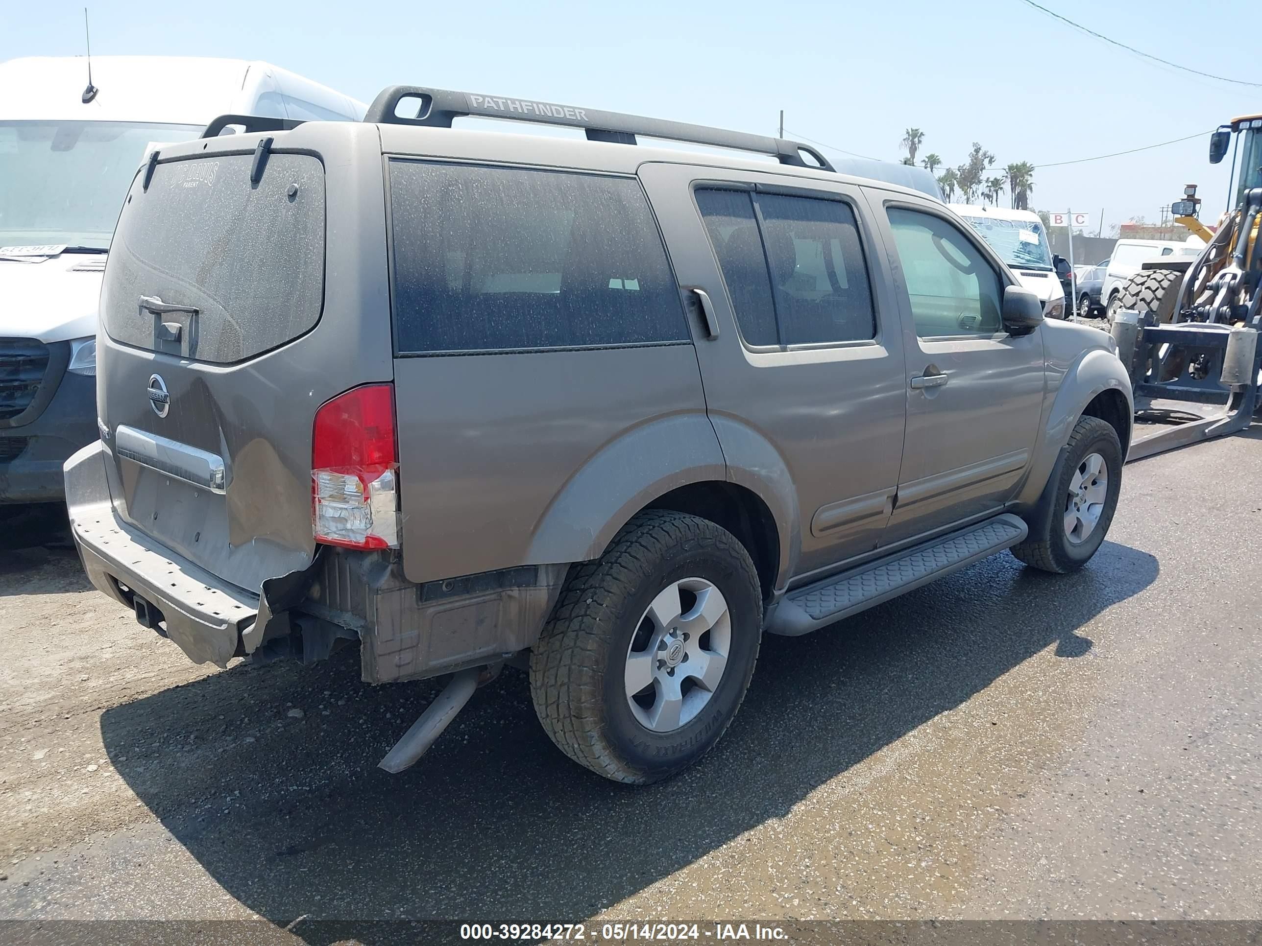 Photo 3 VIN: 5N1AR18U26C652144 - NISSAN PATHFINDER 