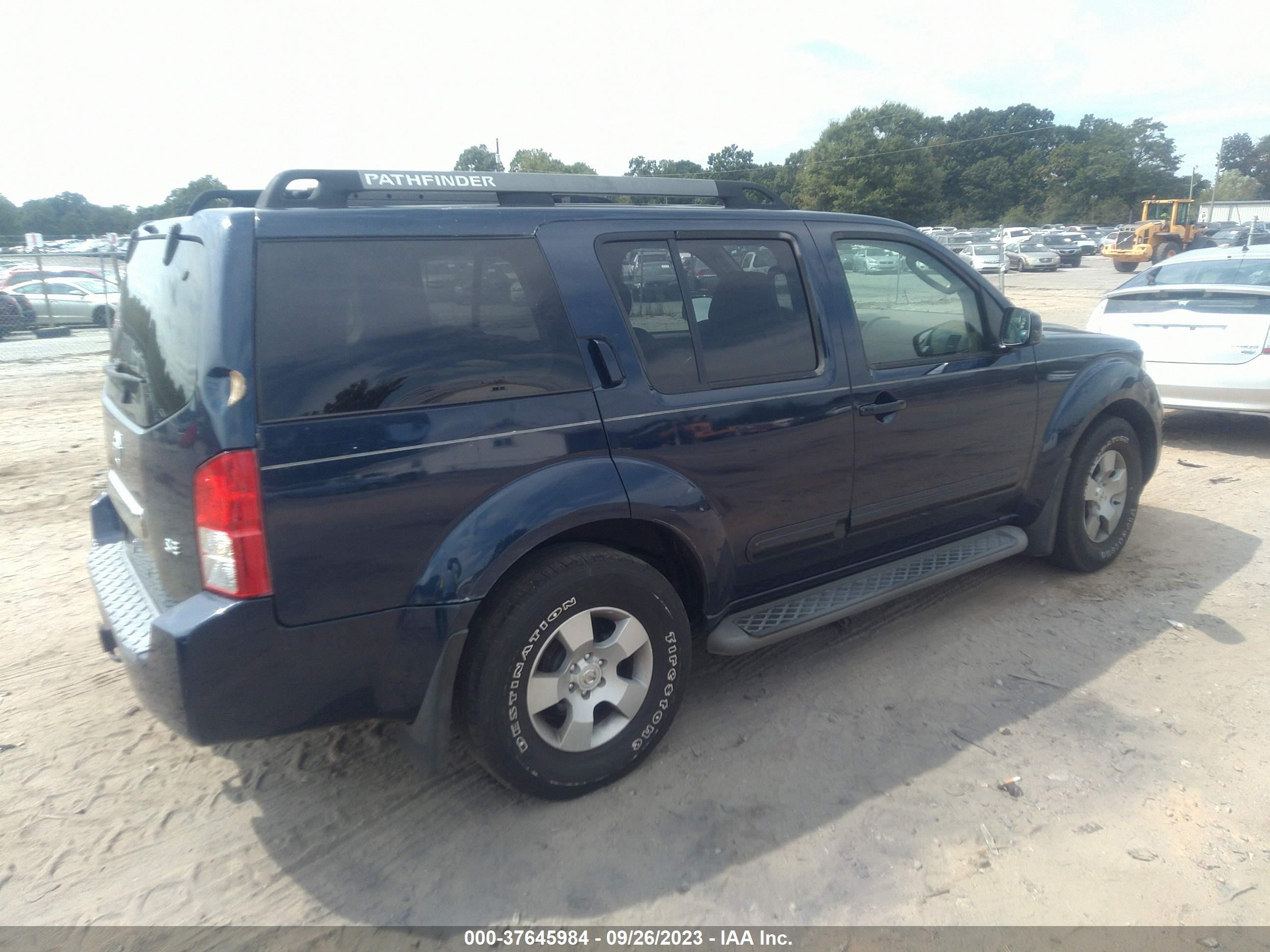 Photo 3 VIN: 5N1AR18U26C659773 - NISSAN PATHFINDER 