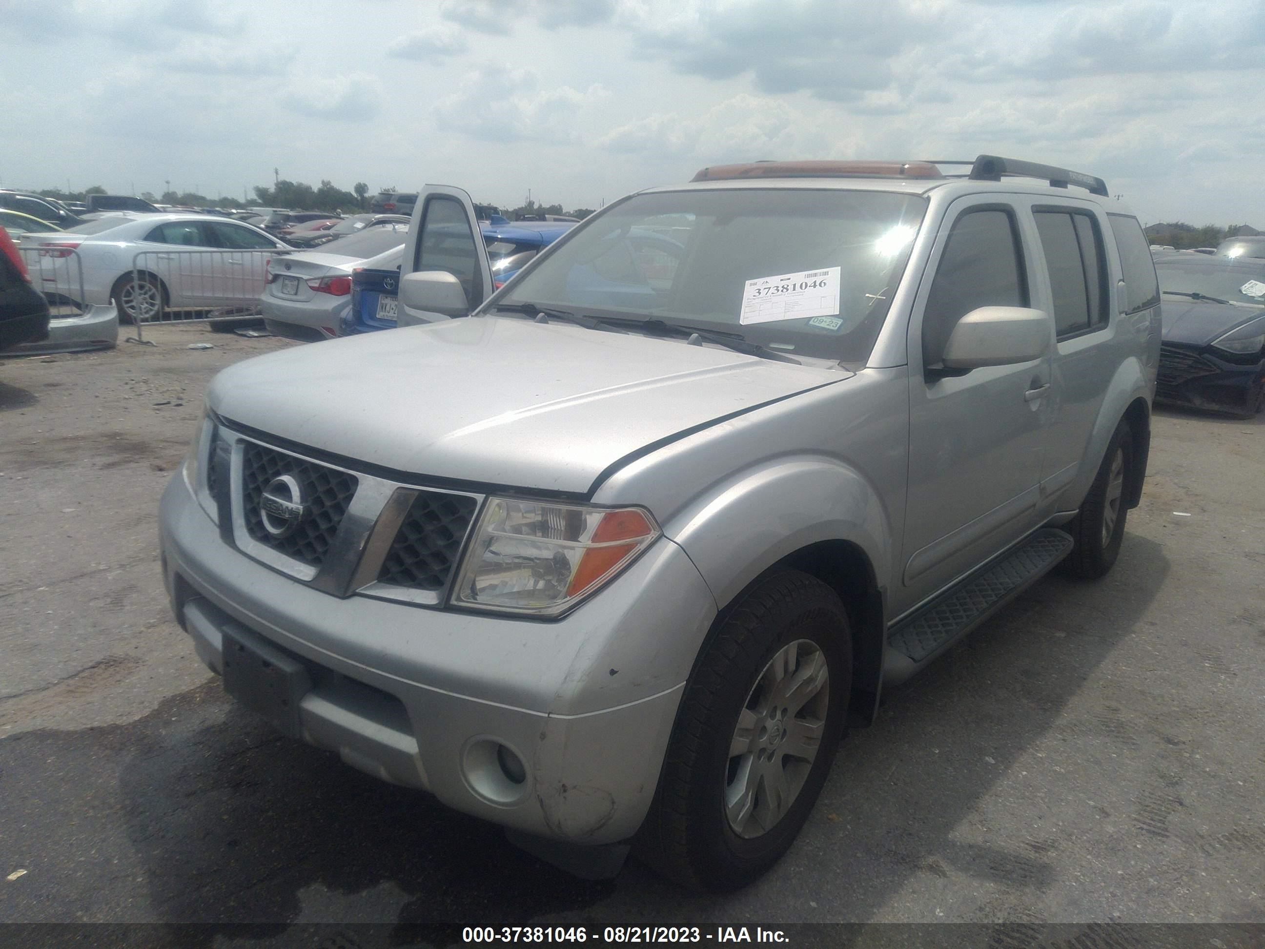 Photo 1 VIN: 5N1AR18U27C604189 - NISSAN PATHFINDER 