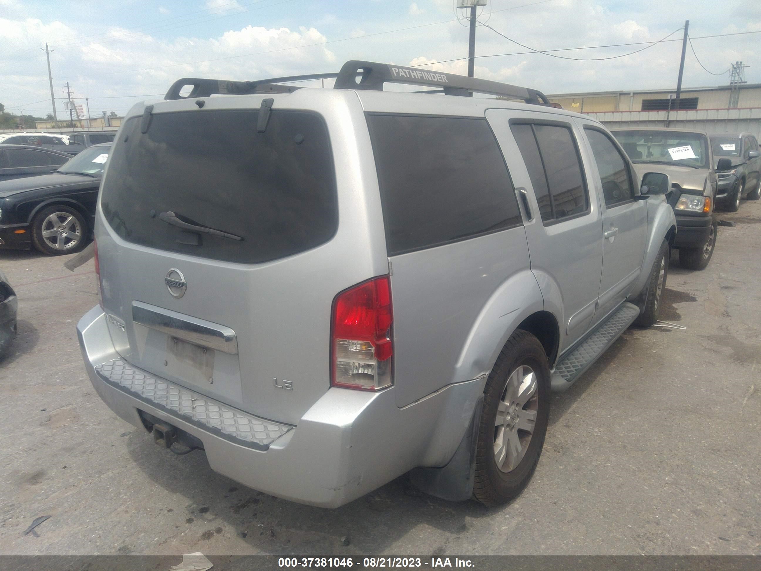 Photo 3 VIN: 5N1AR18U27C604189 - NISSAN PATHFINDER 