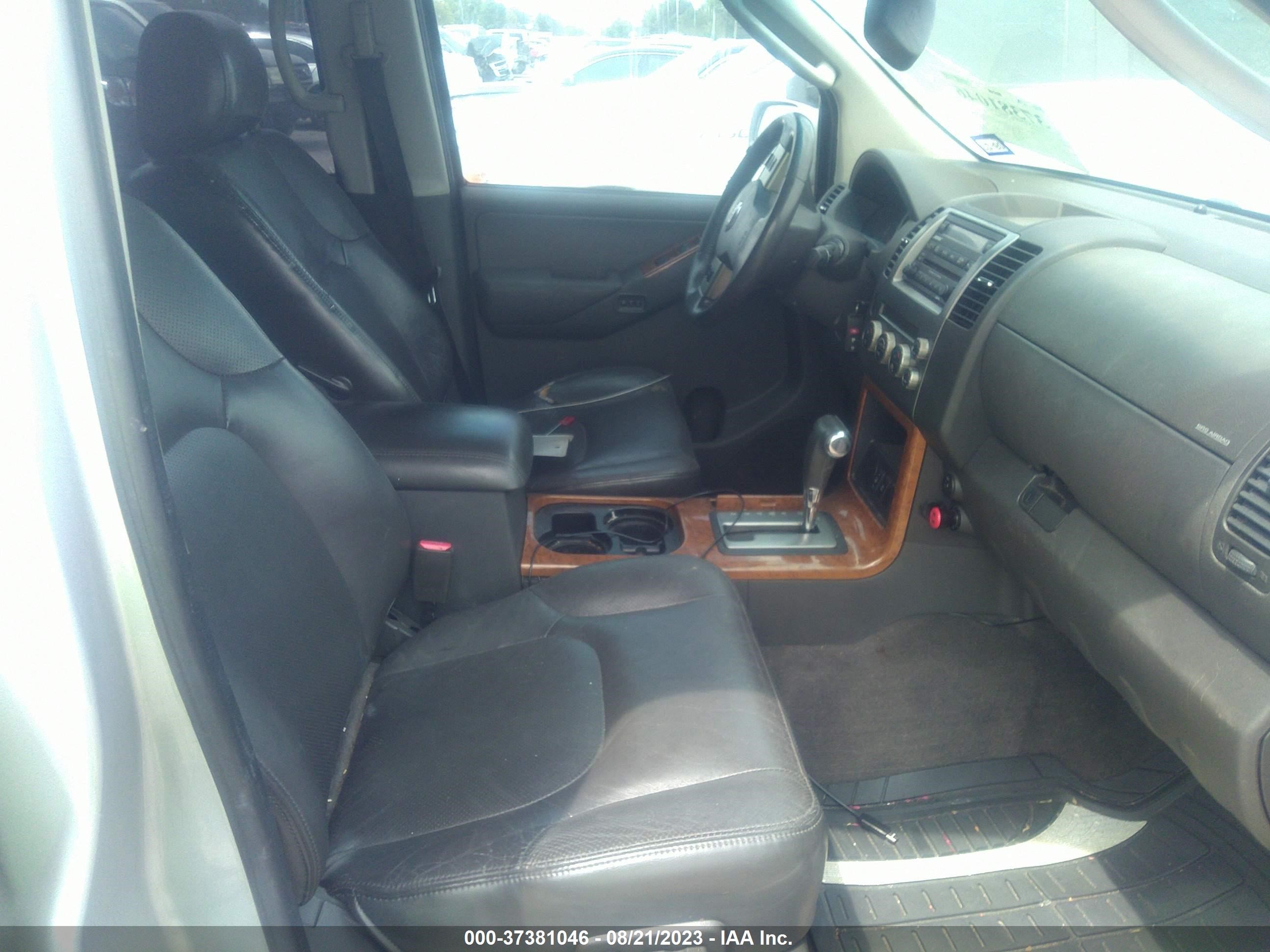 Photo 4 VIN: 5N1AR18U27C604189 - NISSAN PATHFINDER 