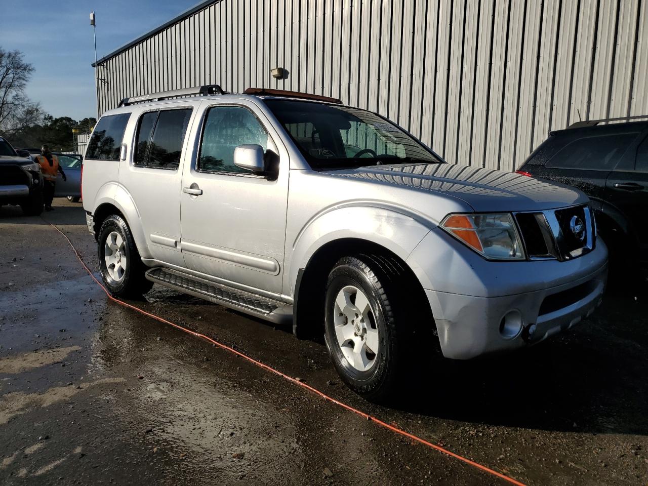 Photo 3 VIN: 5N1AR18U35C755717 - NISSAN PATHFINDER 