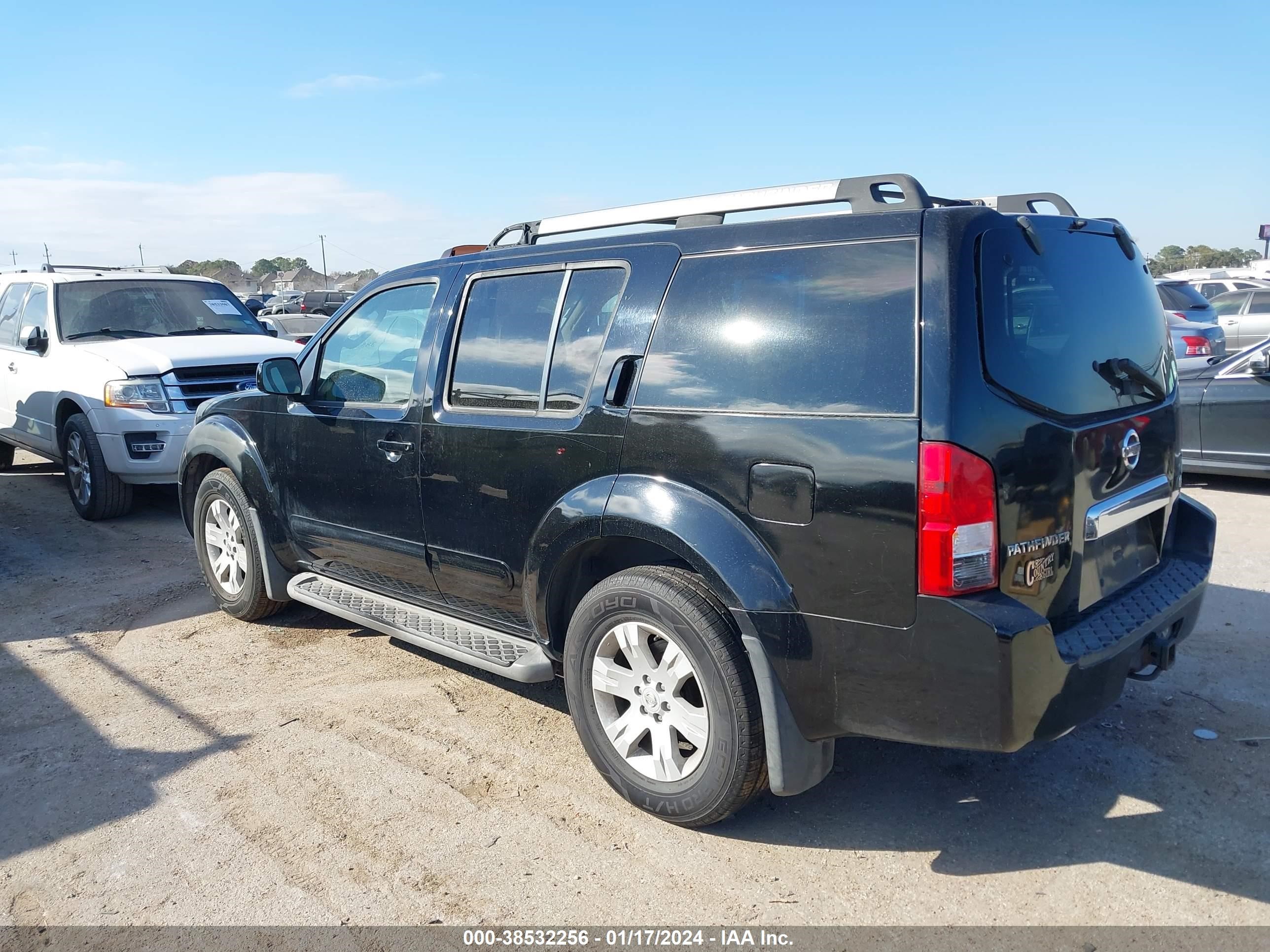 Photo 2 VIN: 5N1AR18U55C762121 - NISSAN PATHFINDER 