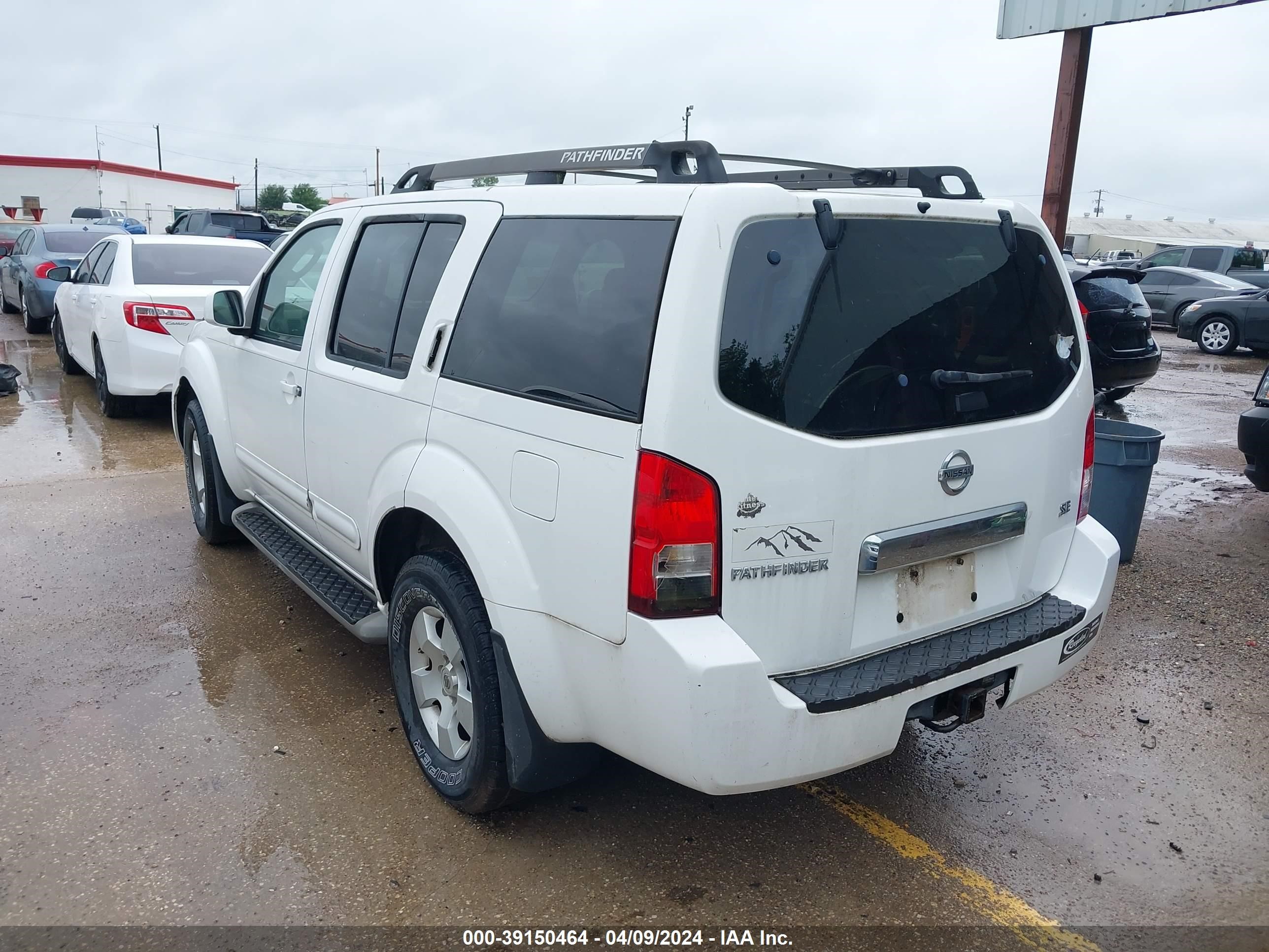 Photo 2 VIN: 5N1AR18U56C645379 - NISSAN PATHFINDER 