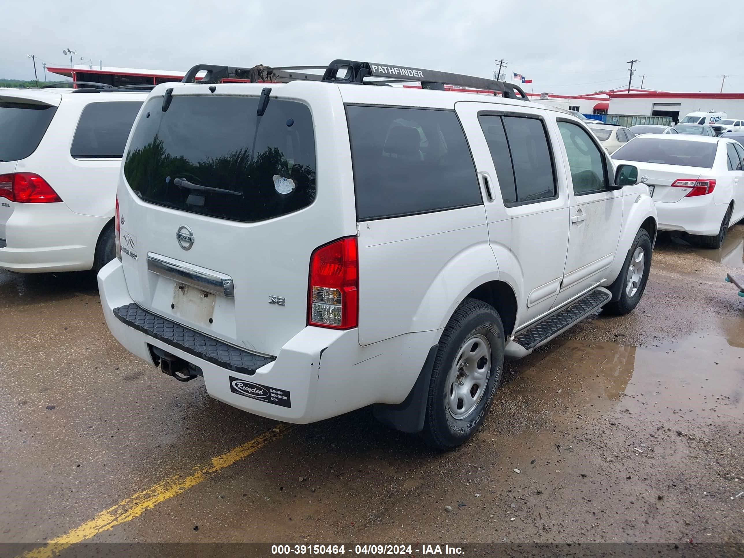 Photo 3 VIN: 5N1AR18U56C645379 - NISSAN PATHFINDER 