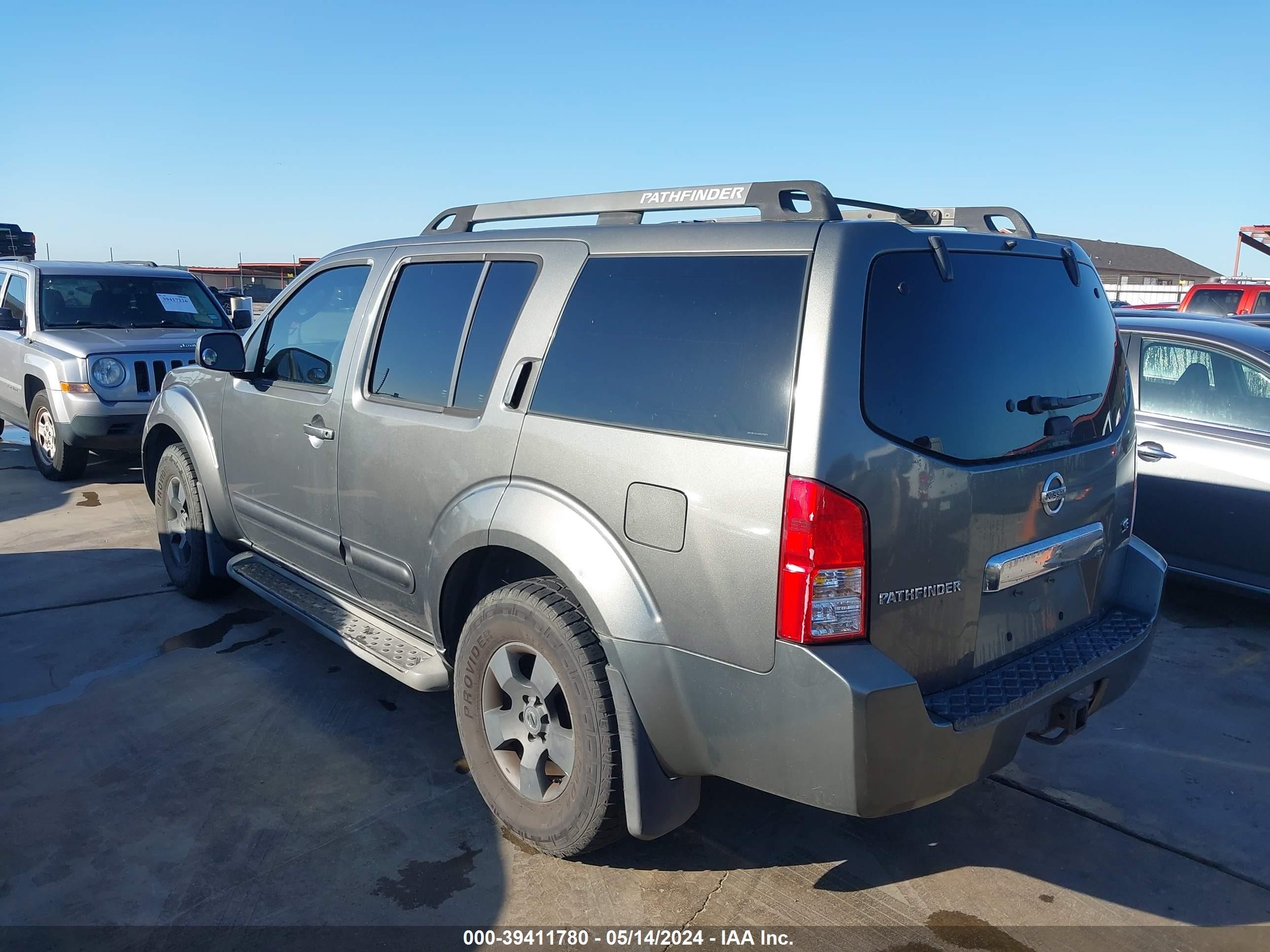 Photo 2 VIN: 5N1AR18U56C670573 - NISSAN PATHFINDER 