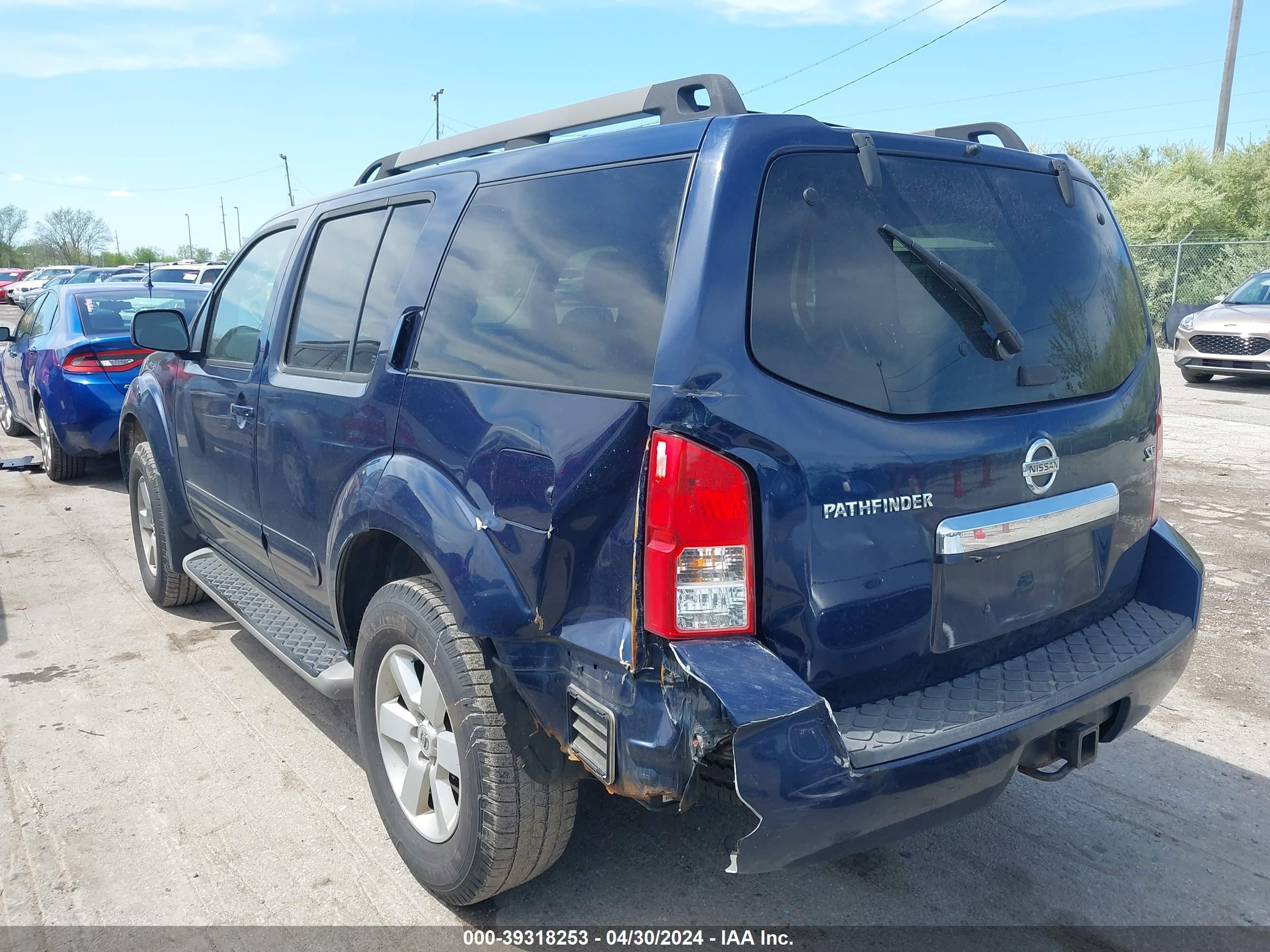 Photo 2 VIN: 5N1AR18U58C631100 - NISSAN PATHFINDER 