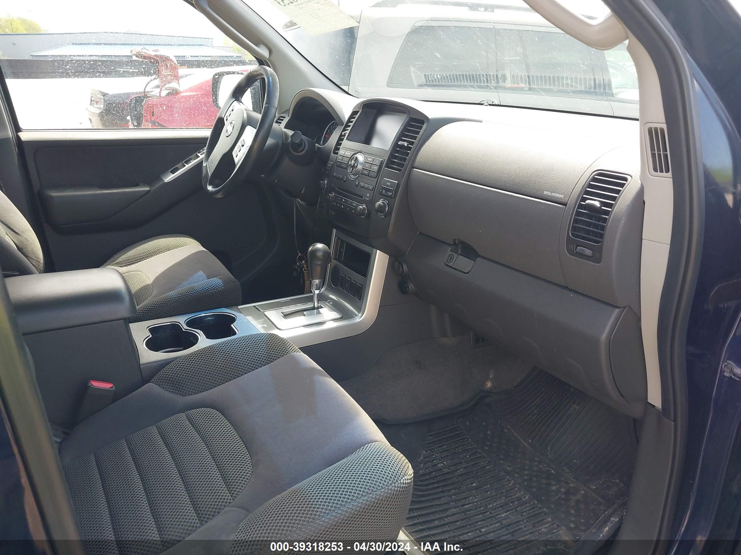 Photo 4 VIN: 5N1AR18U58C631100 - NISSAN PATHFINDER 