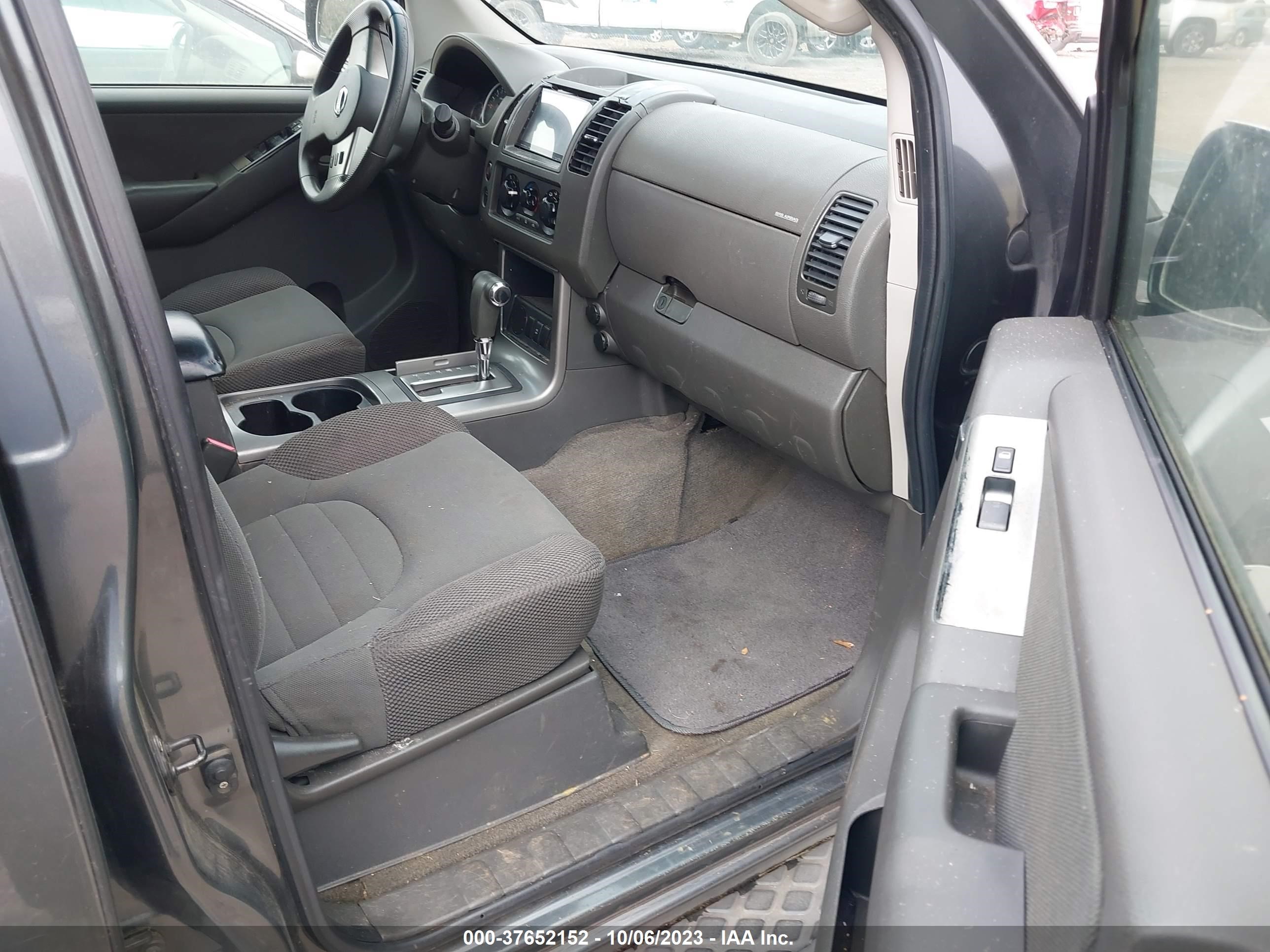 Photo 4 VIN: 5N1AR18U66C660716 - NISSAN PATHFINDER 