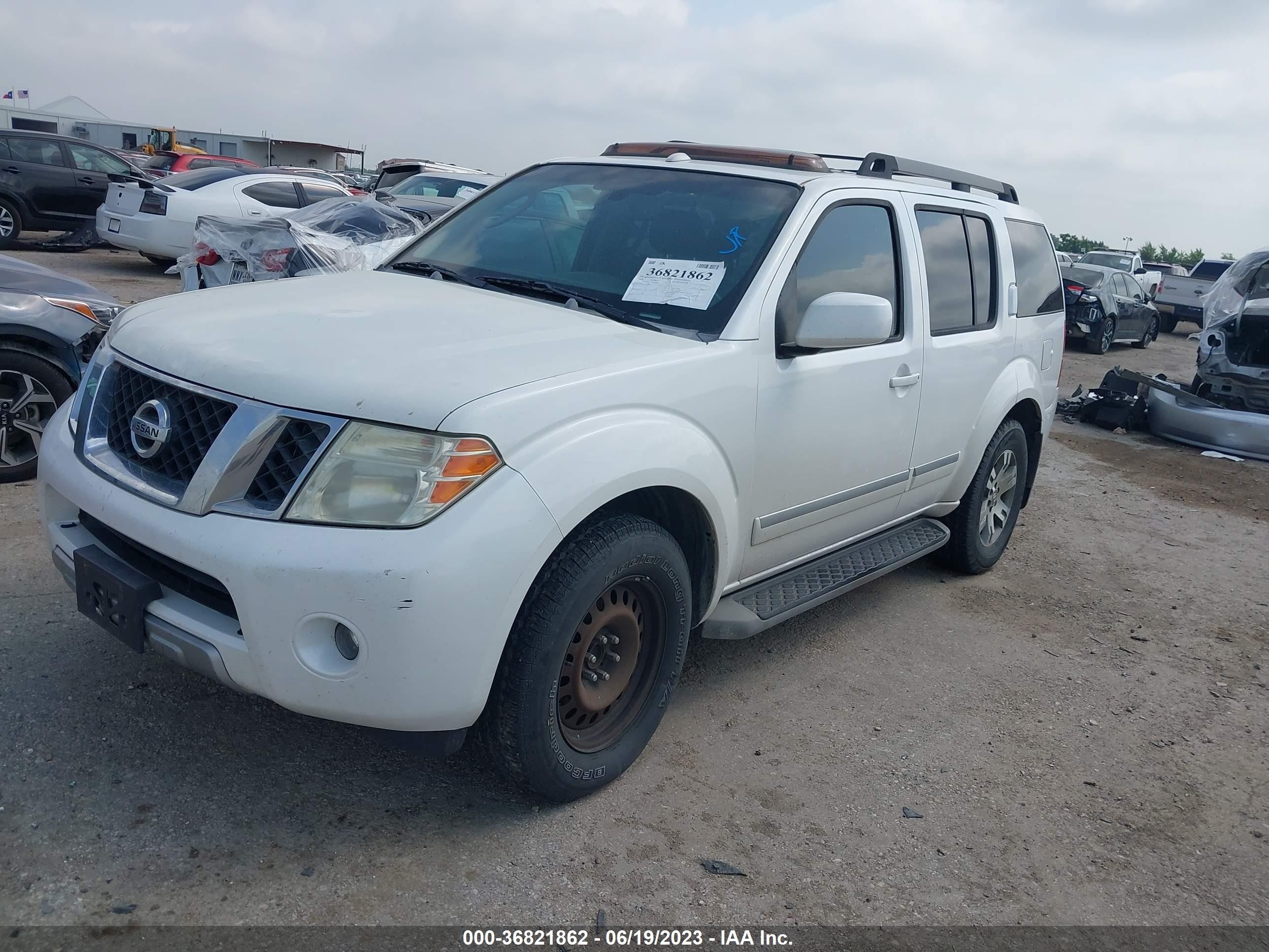 Photo 1 VIN: 5N1AR18U68C608683 - NISSAN PATHFINDER 