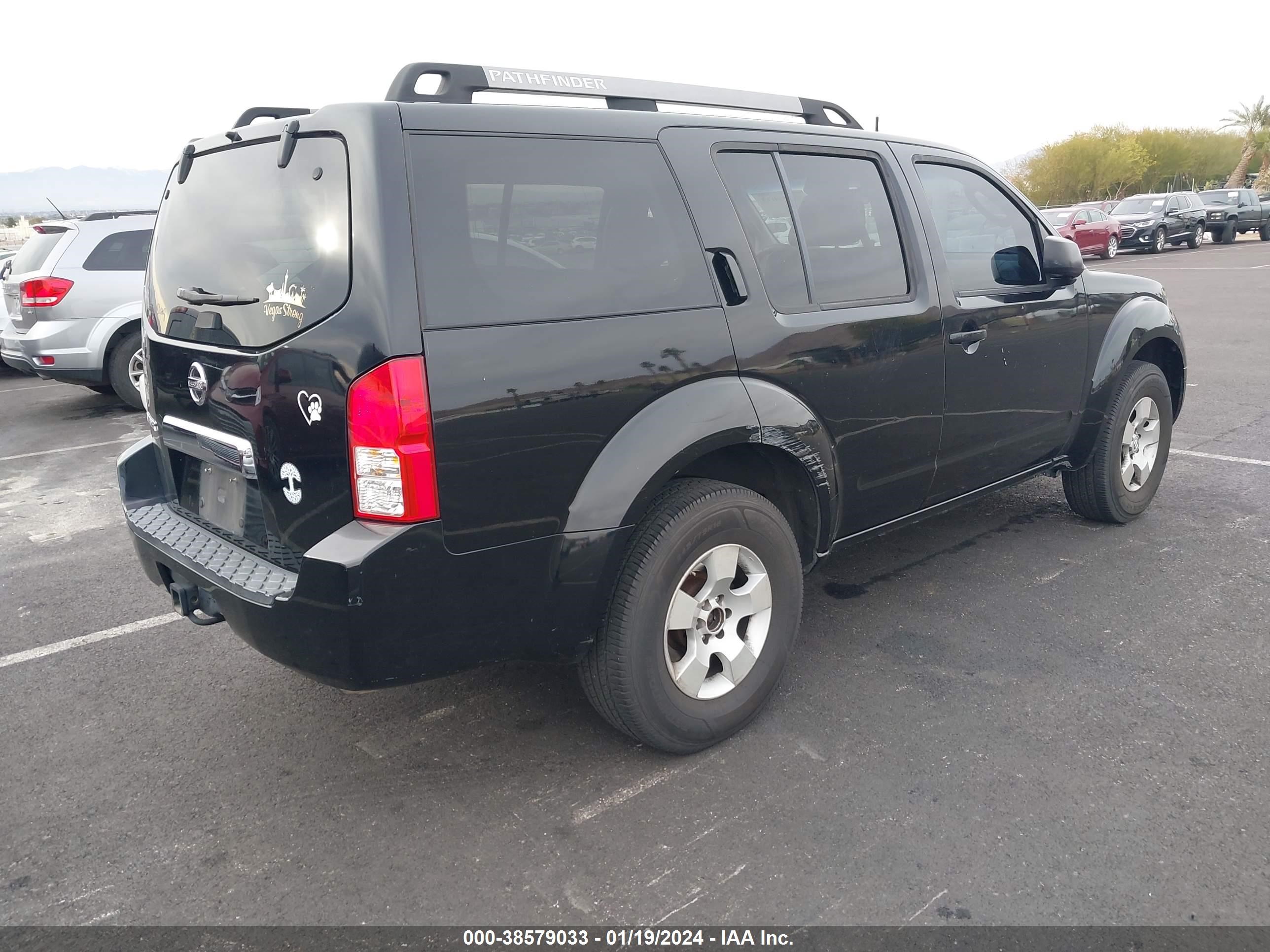 Photo 3 VIN: 5N1AR18U75C747944 - NISSAN PATHFINDER 