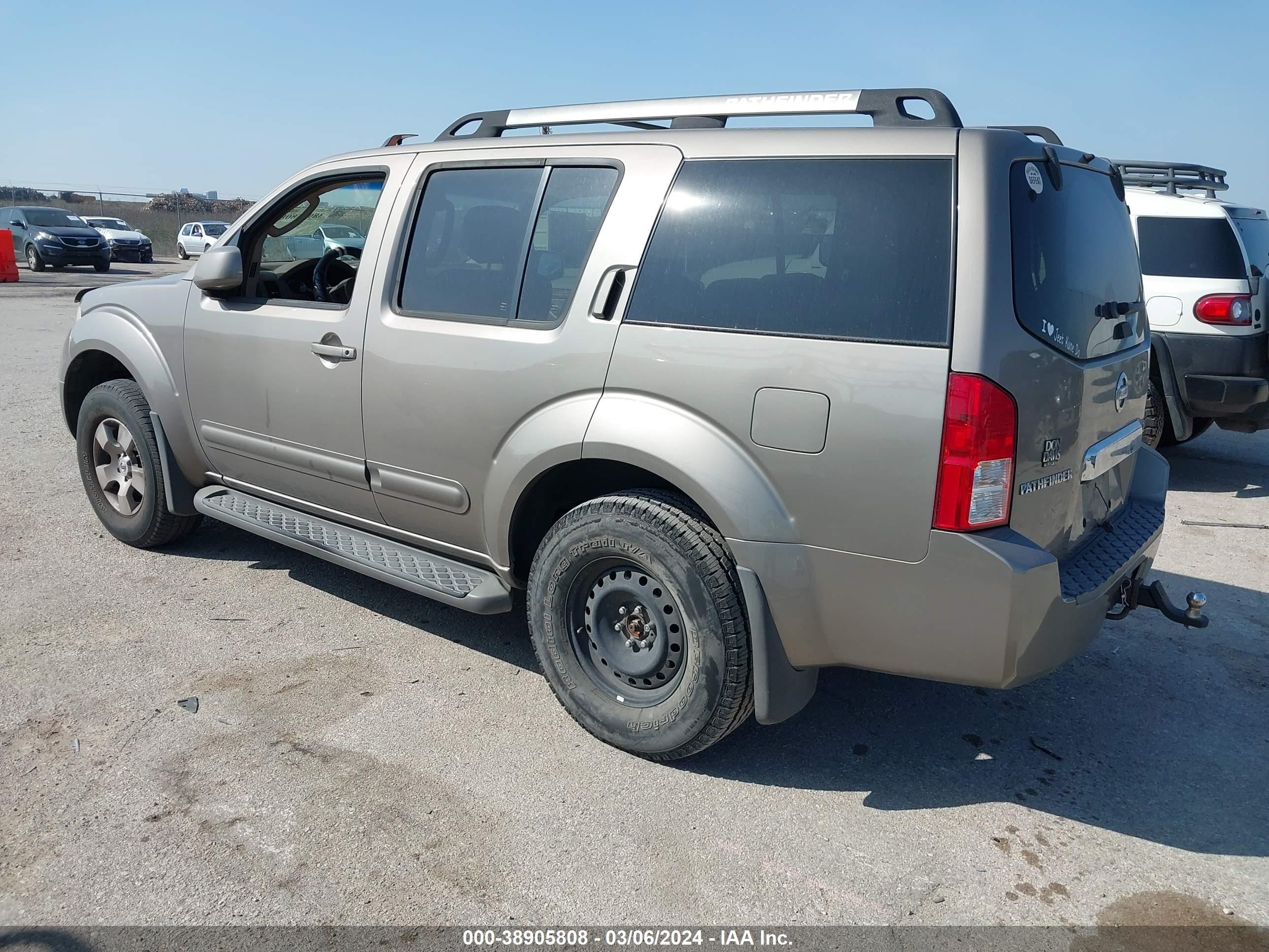 Photo 2 VIN: 5N1AR18U77C601630 - NISSAN PATHFINDER 