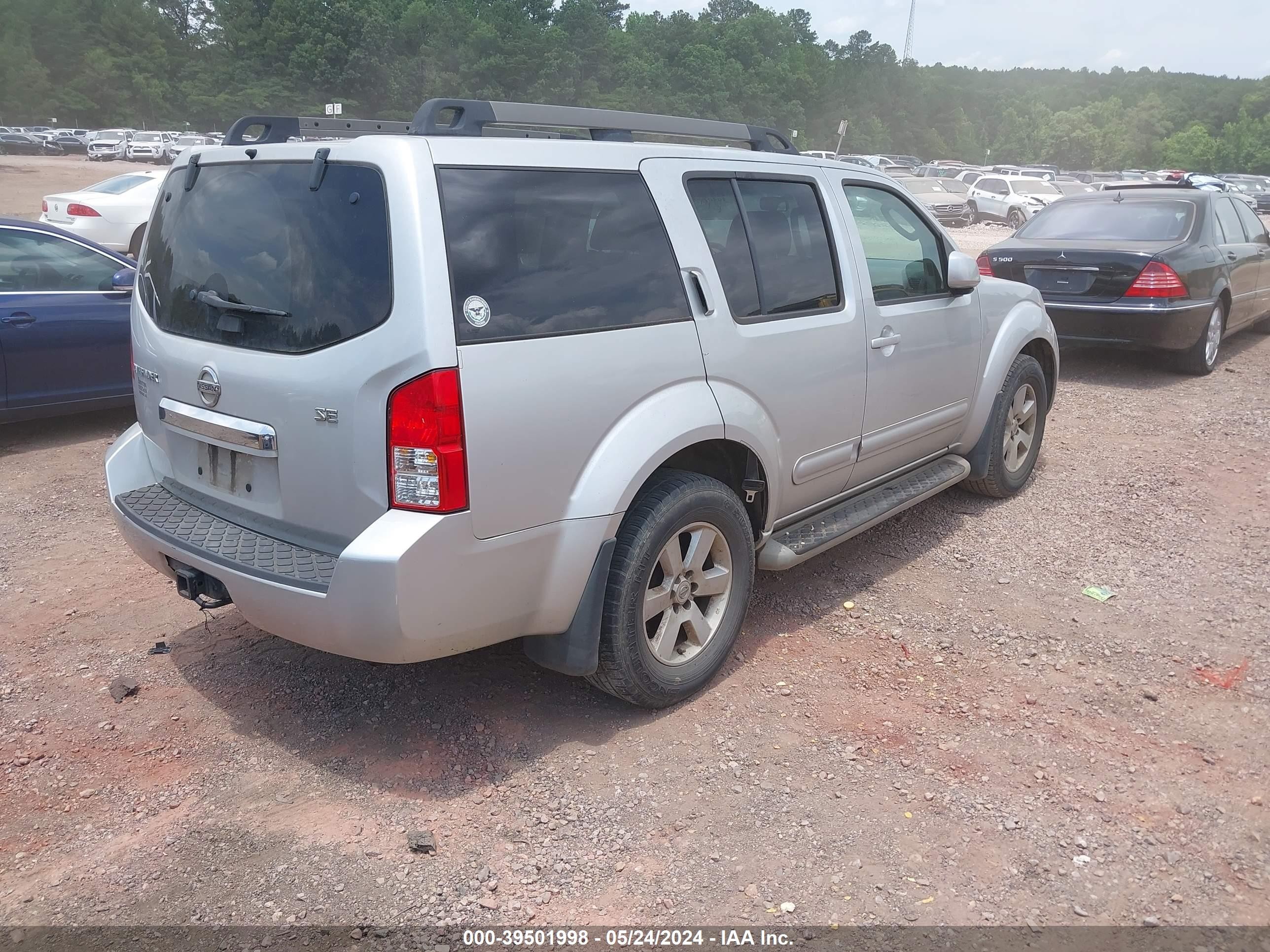 Photo 3 VIN: 5N1AR18U79C615028 - NISSAN PATHFINDER 