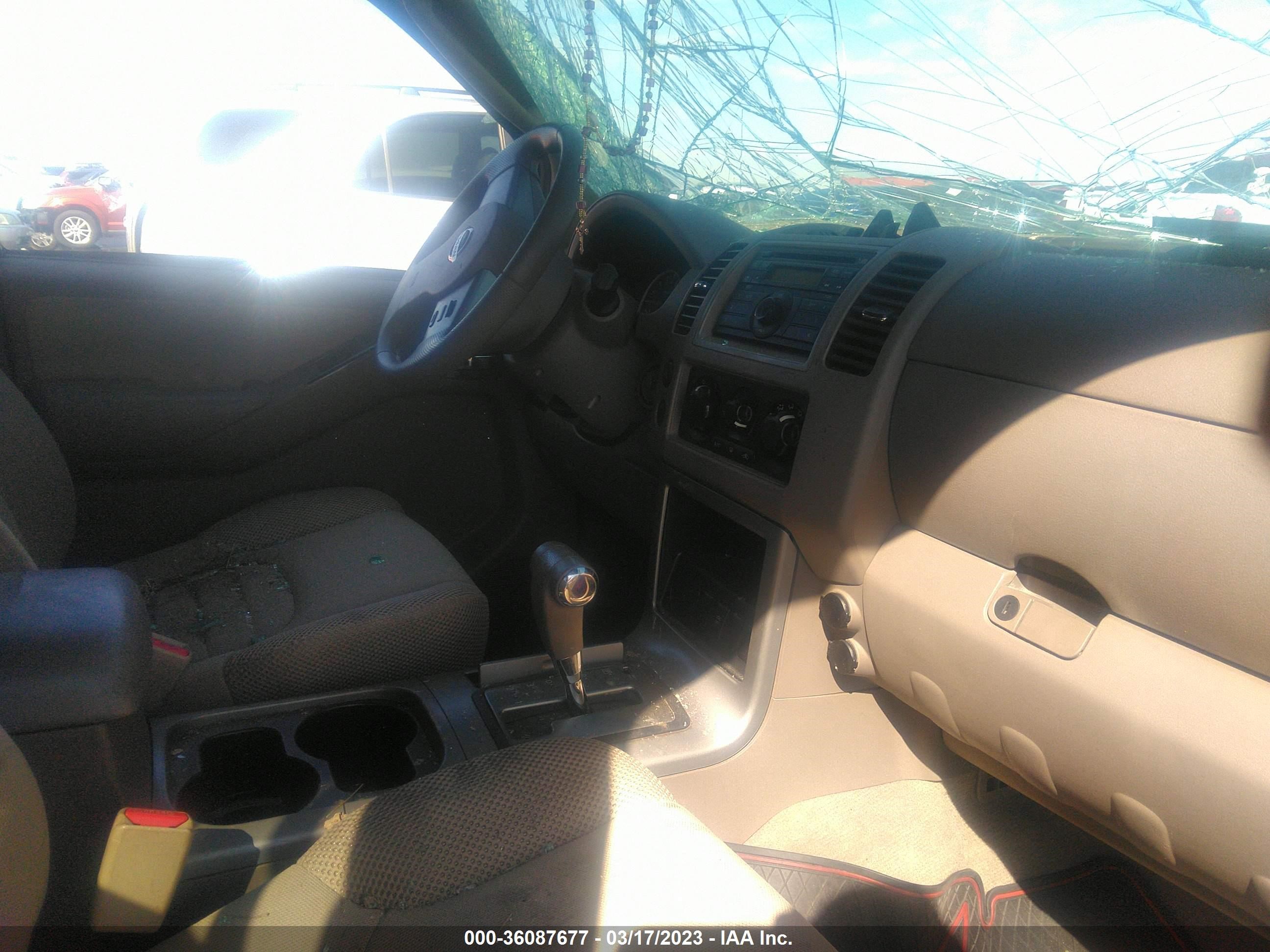 Photo 4 VIN: 5N1AR18U88C620673 - NISSAN PATHFINDER 