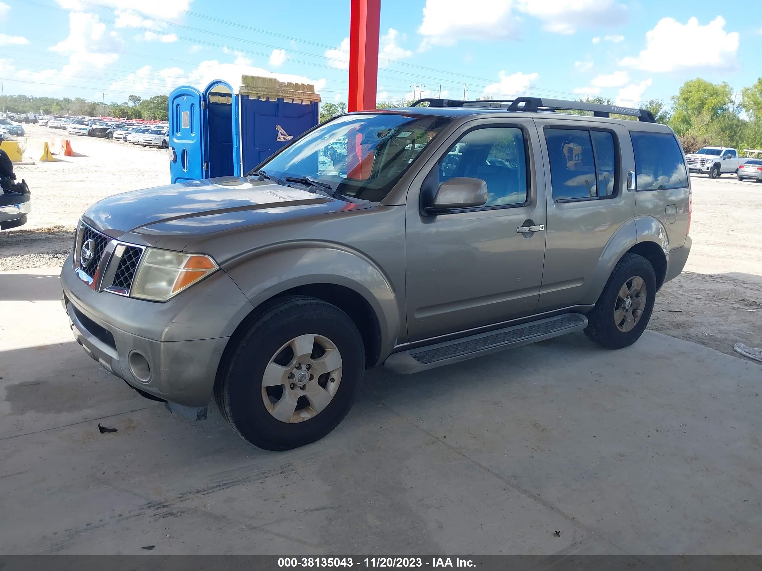 Photo 1 VIN: 5N1AR18U95C723578 - NISSAN PATHFINDER 