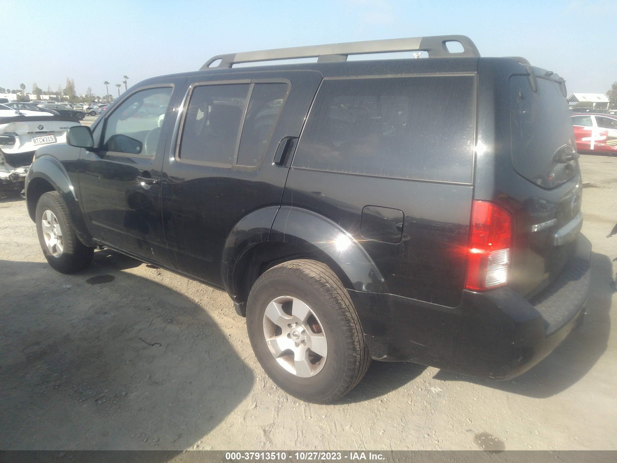 Photo 2 VIN: 5N1AR18U99C618299 - NISSAN PATHFINDER 