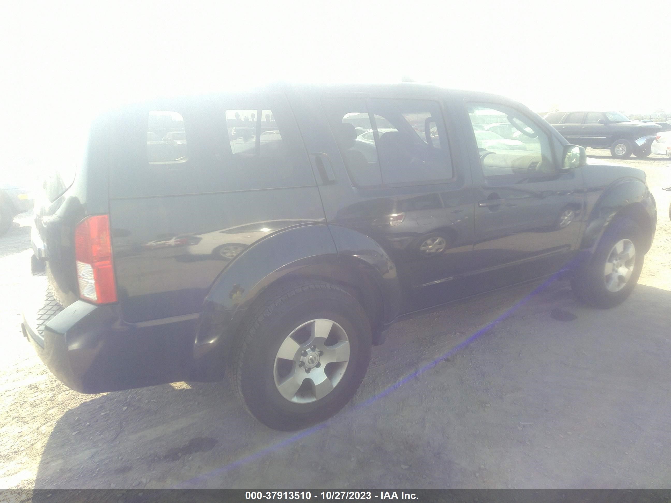 Photo 3 VIN: 5N1AR18U99C618299 - NISSAN PATHFINDER 