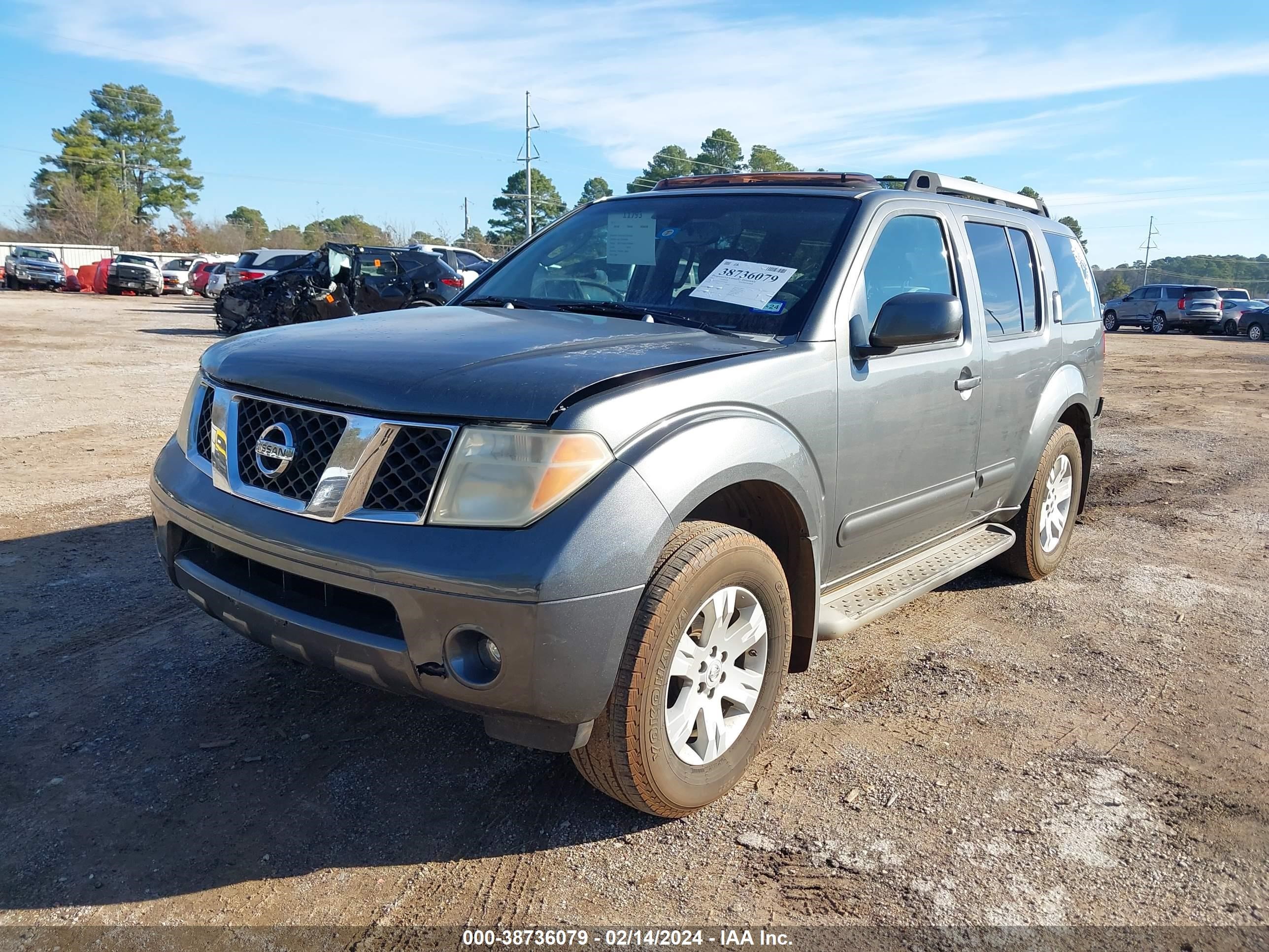 Photo 1 VIN: 5N1AR18UX5C750949 - NISSAN PATHFINDER 