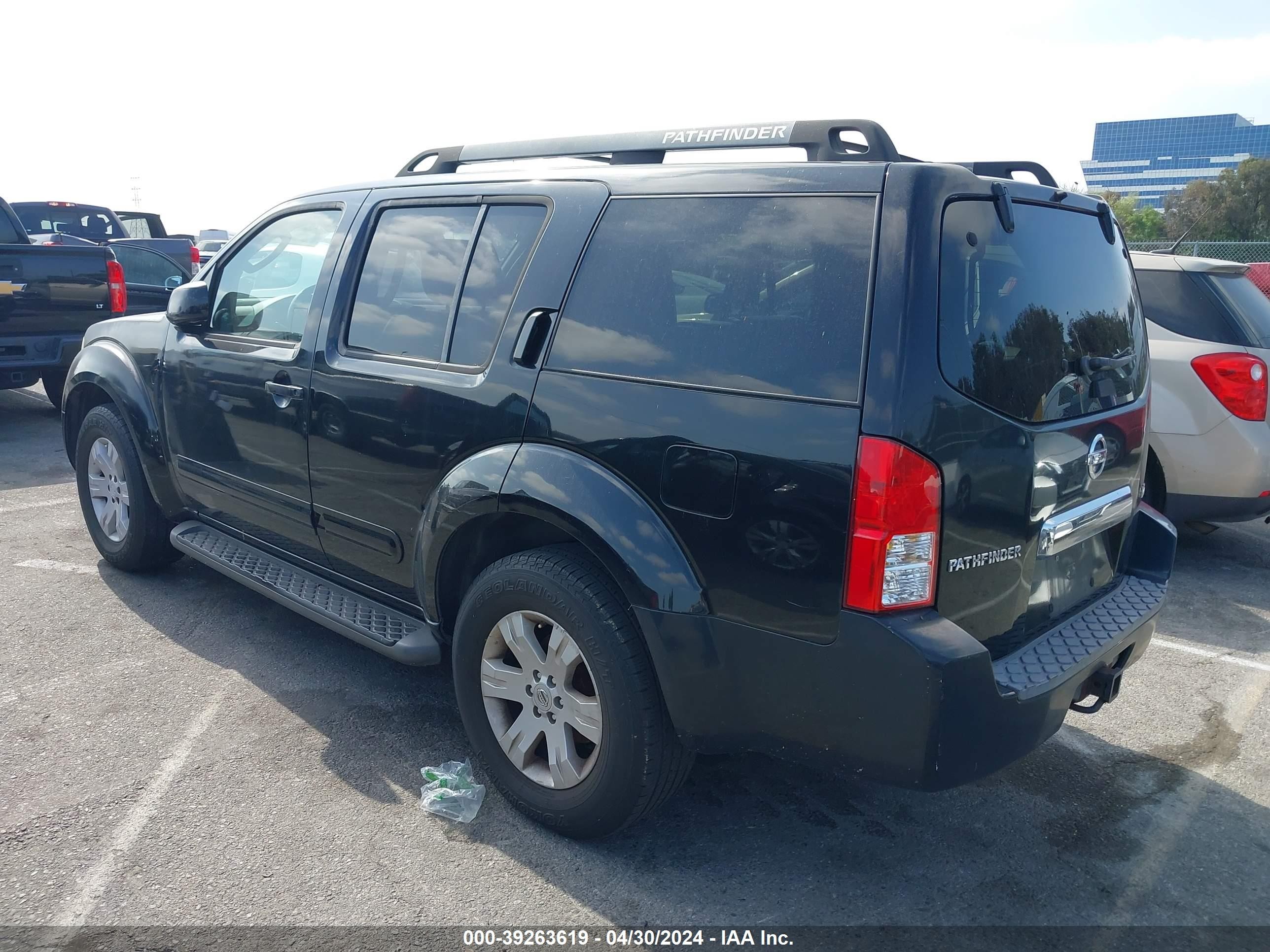 Photo 2 VIN: 5N1AR18UX6C610708 - NISSAN PATHFINDER 