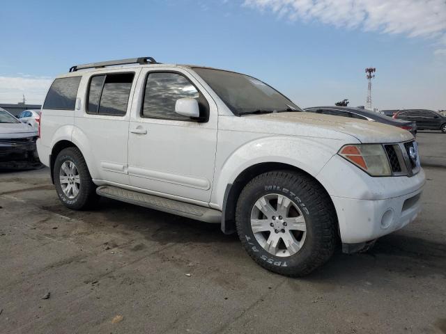 Photo 3 VIN: 5N1AR18UX6C611373 - NISSAN PATHFINDER 