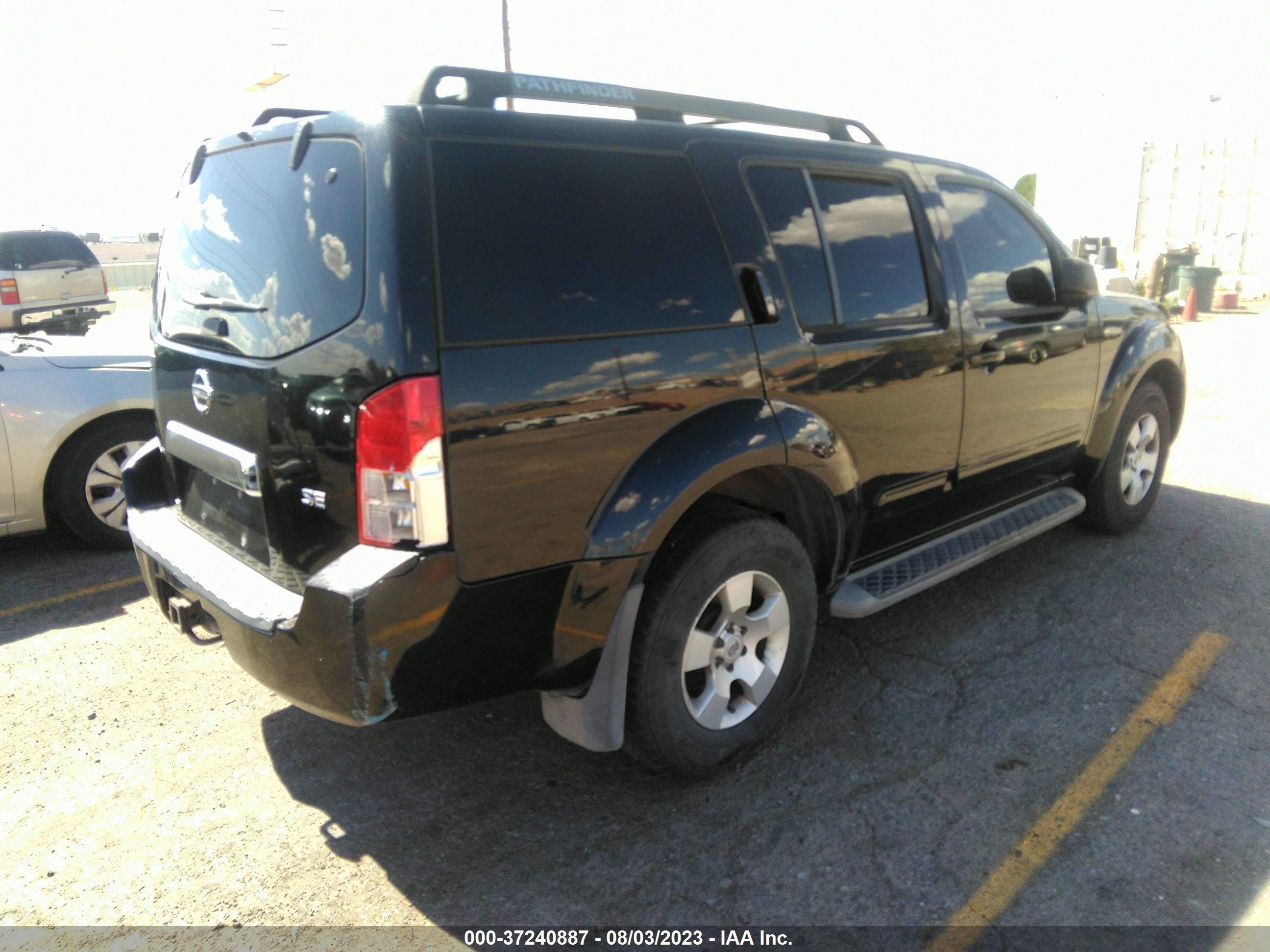 Photo 3 VIN: 5N1AR18UX6C642266 - NISSAN PATHFINDER 