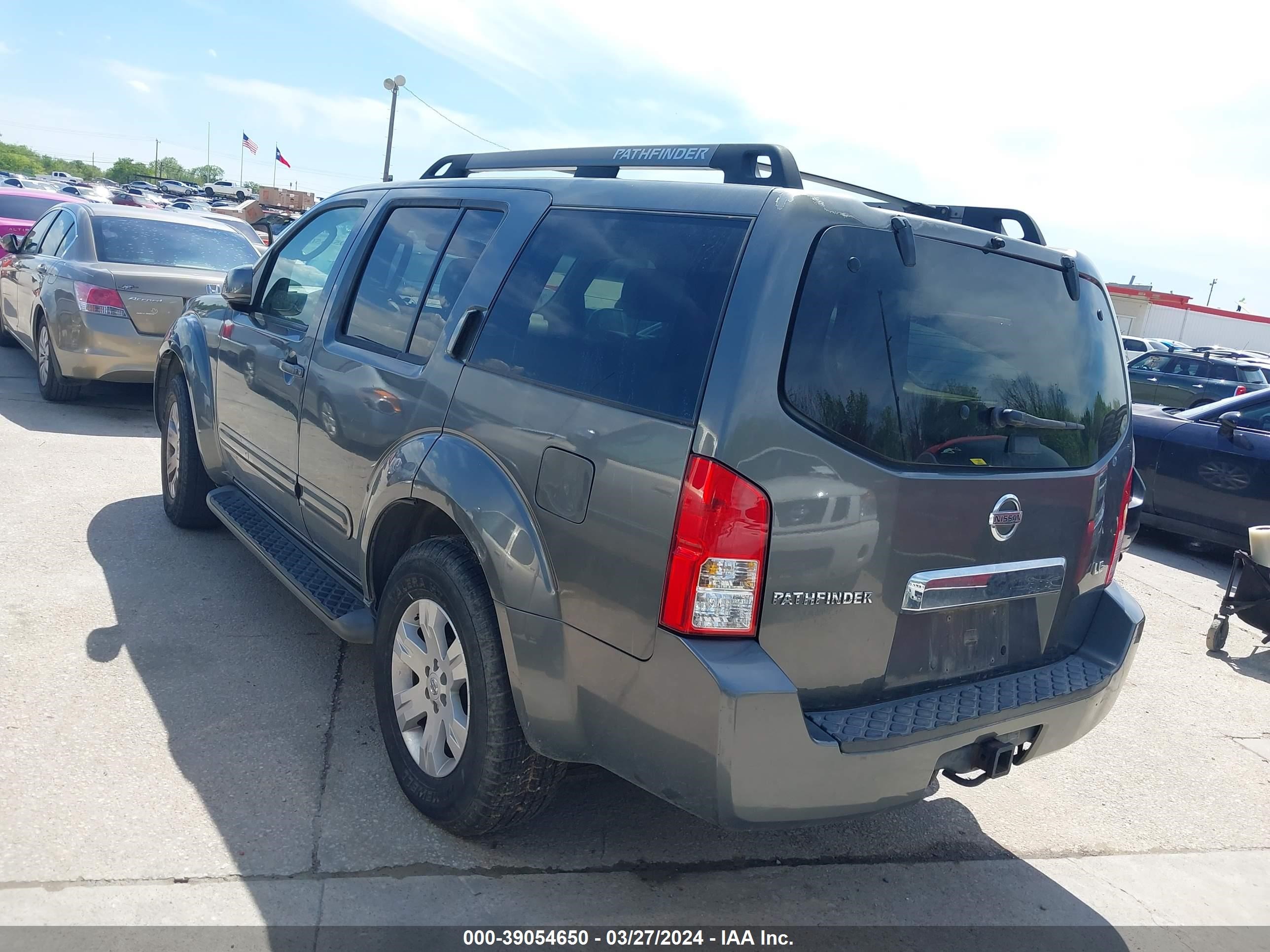 Photo 2 VIN: 5N1AR18UX7C636632 - NISSAN PATHFINDER 