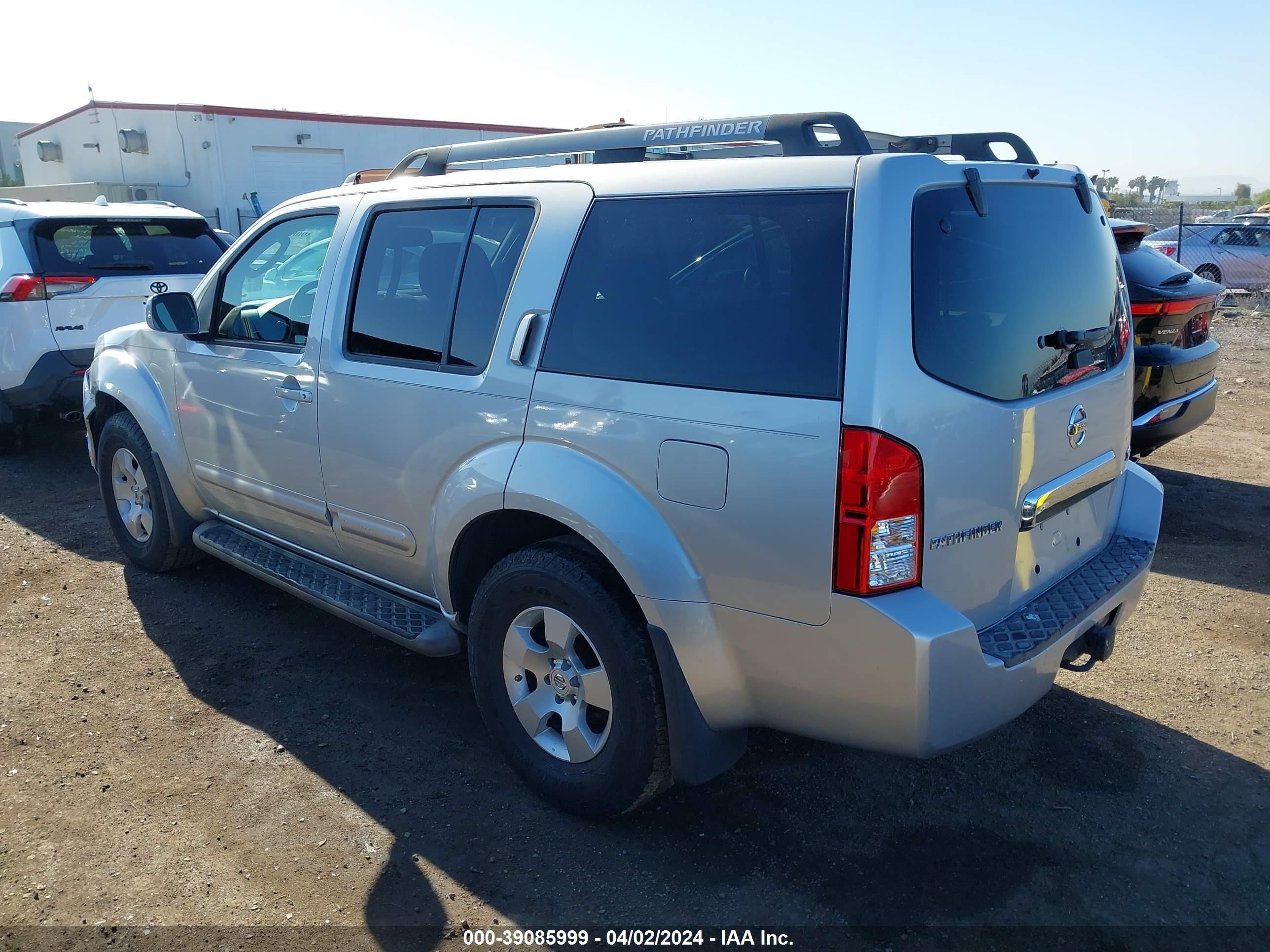 Photo 2 VIN: 5N1AR18W07C637063 - NISSAN PATHFINDER 