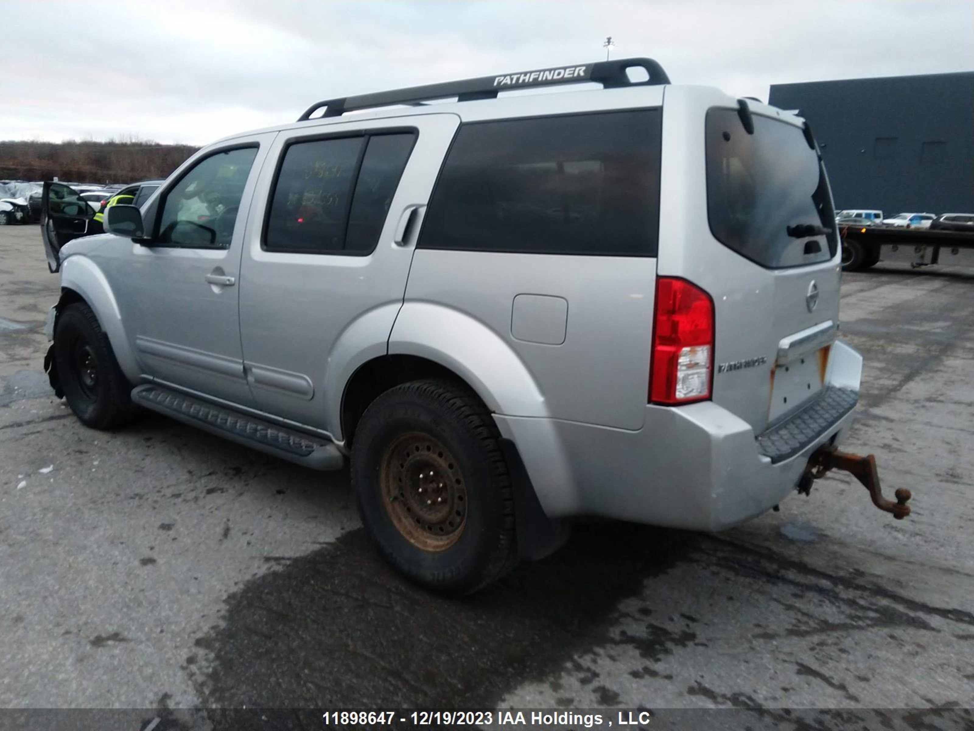 Photo 2 VIN: 5N1AR18W17C637654 - NISSAN PATHFINDER 