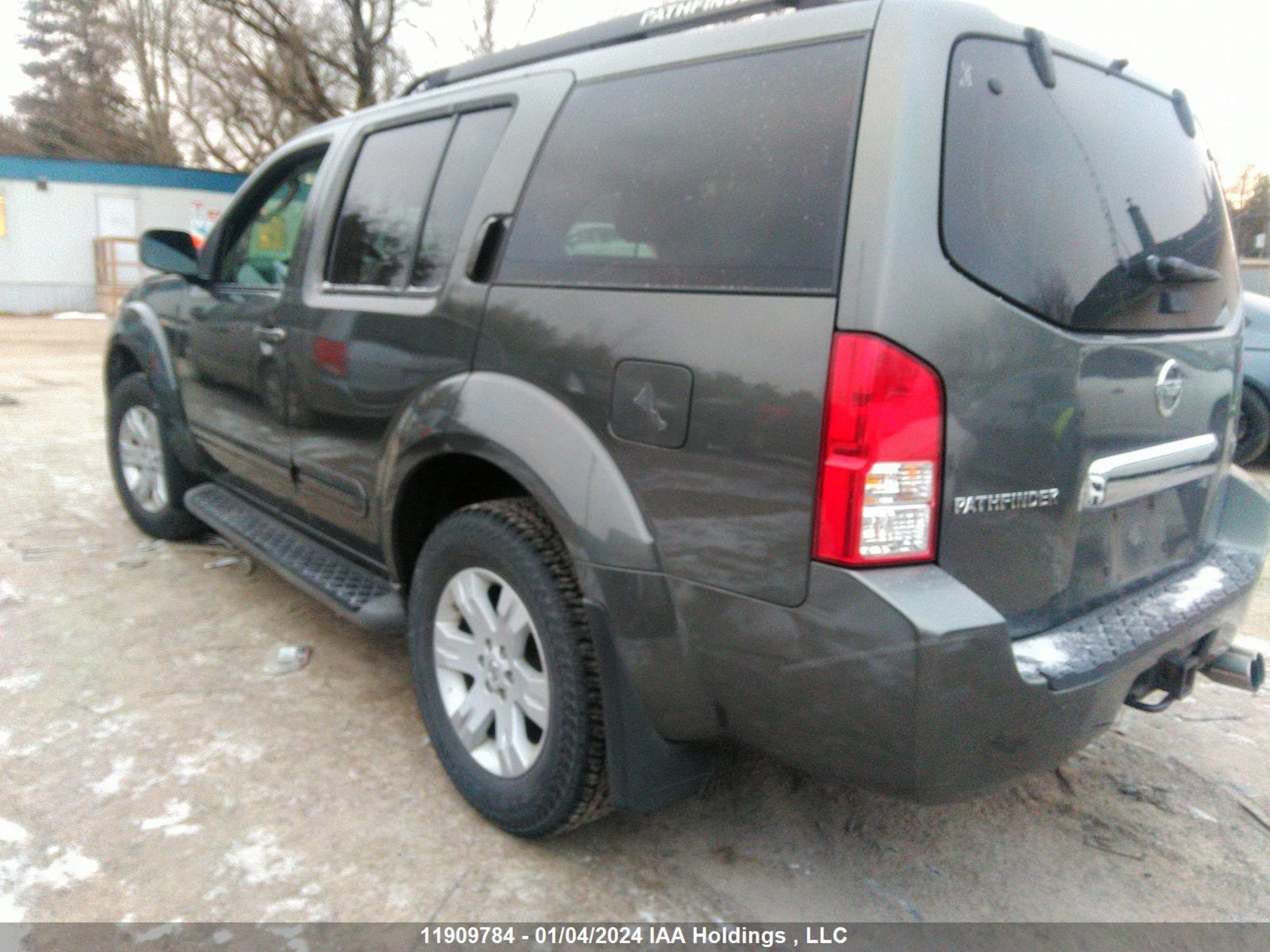 Photo 2 VIN: 5N1AR18W36C621955 - NISSAN PATHFINDER 