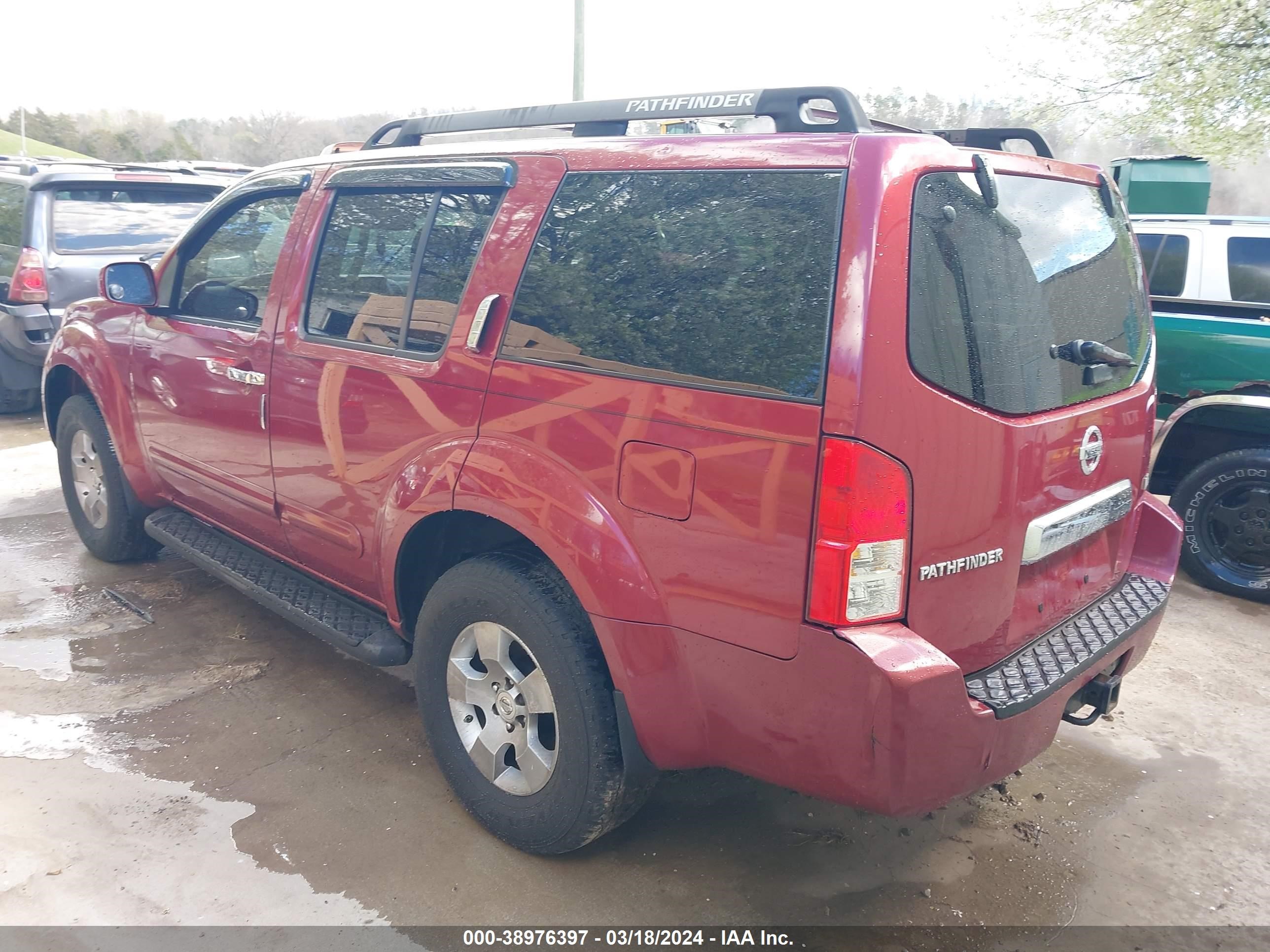 Photo 2 VIN: 5N1AR18W36C648640 - NISSAN PATHFINDER 