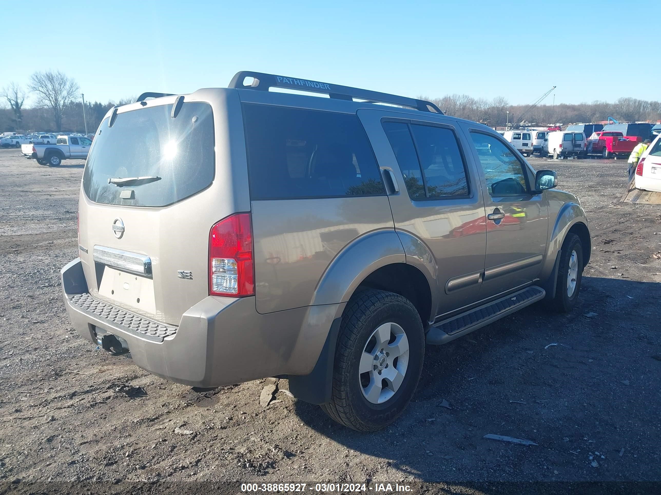 Photo 3 VIN: 5N1AR18W46C645066 - NISSAN PATHFINDER 