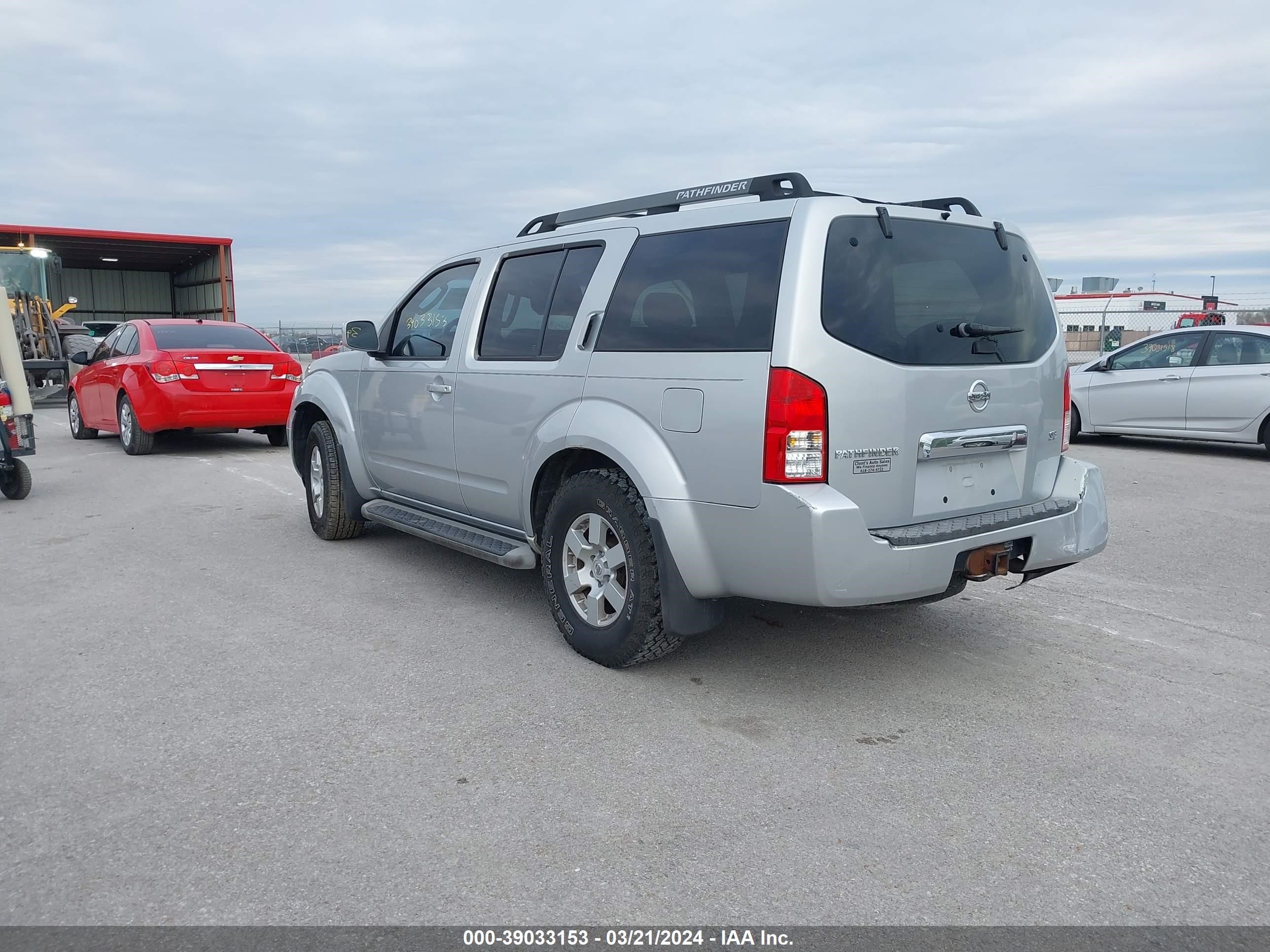 Photo 2 VIN: 5N1AR18W56C607961 - NISSAN PATHFINDER 