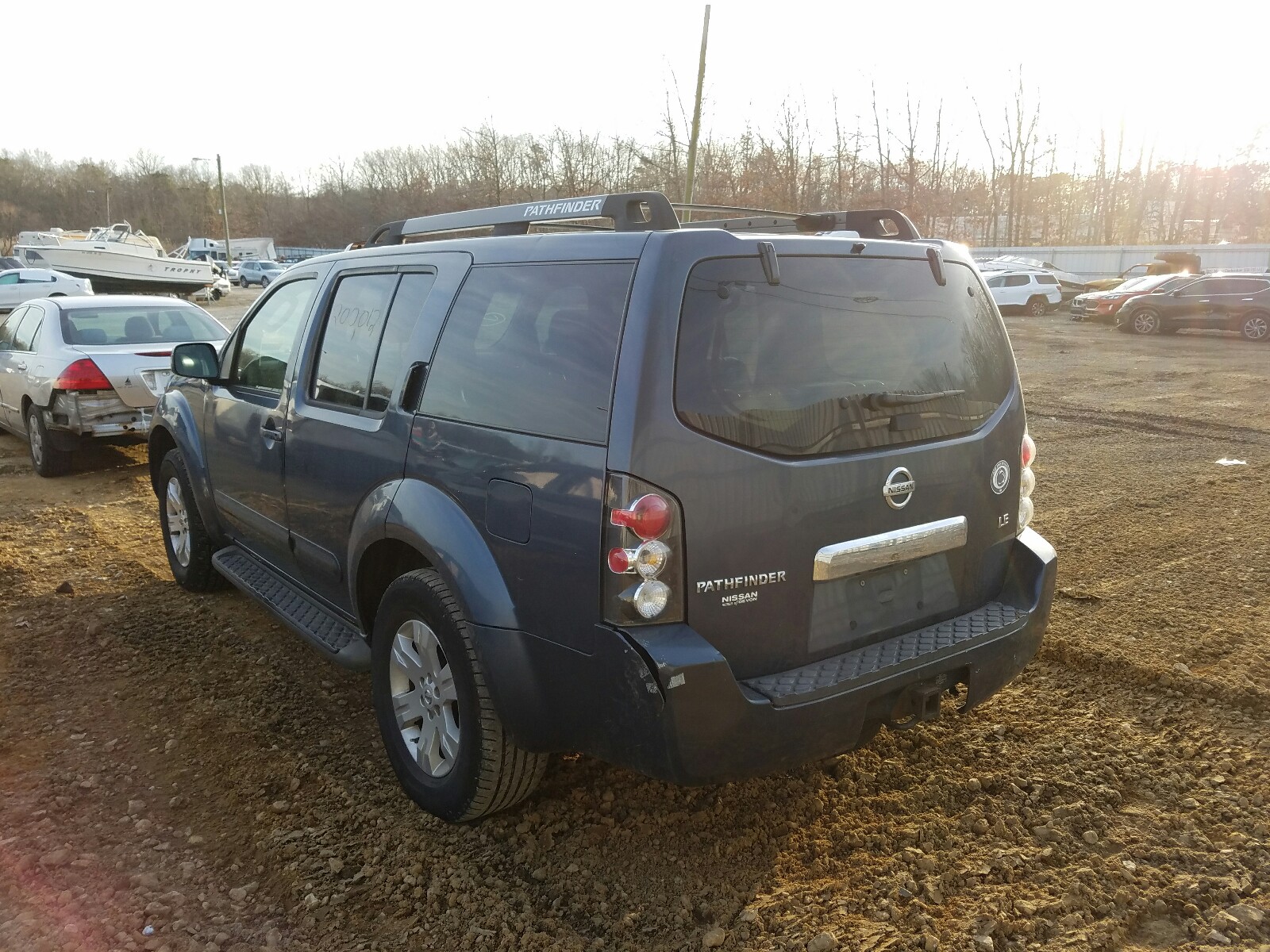 Photo 2 VIN: 5N1AR18W56C655900 - NISSAN PATHFINDER 