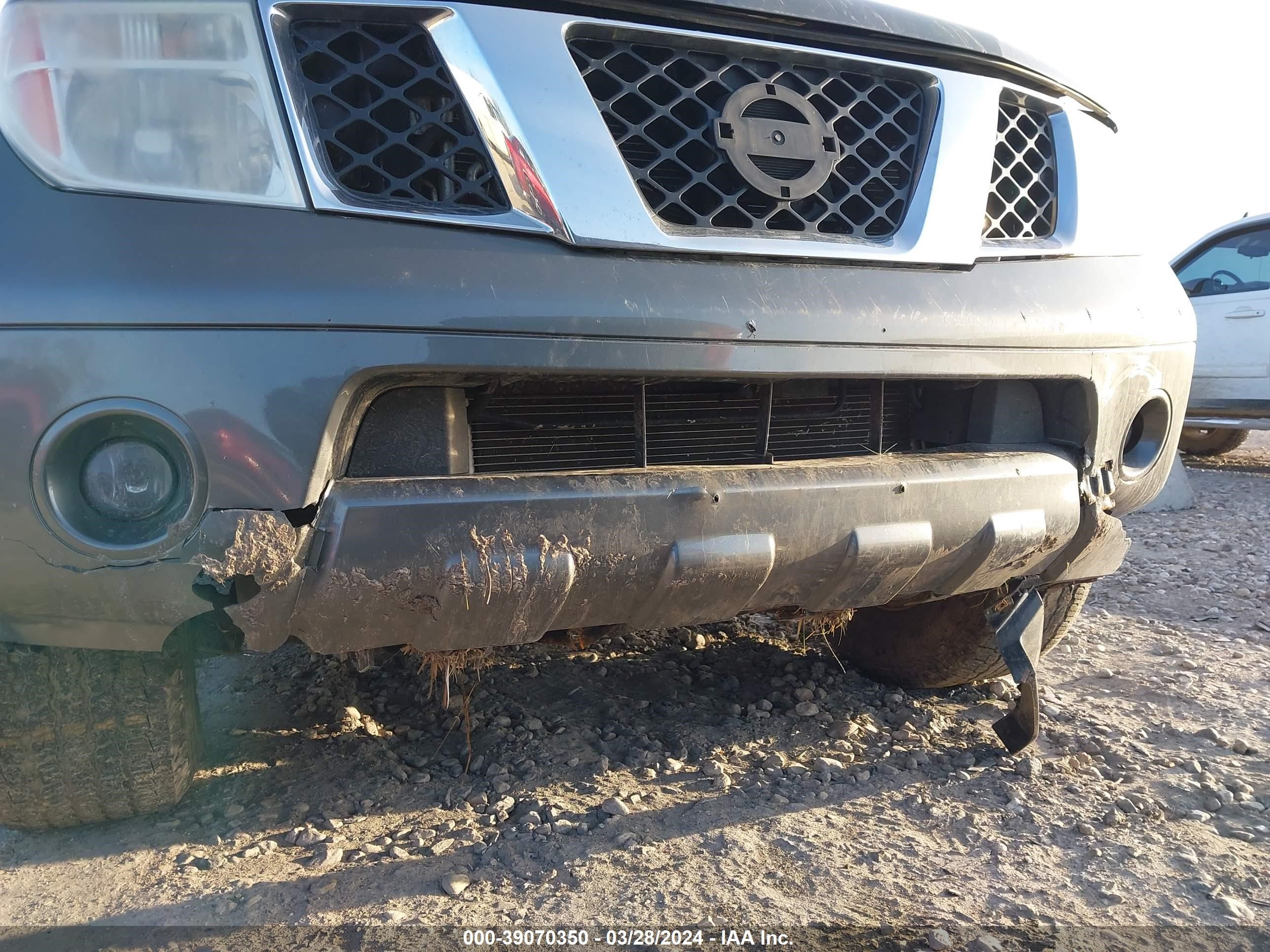 Photo 5 VIN: 5N1AR18W65C733146 - NISSAN PATHFINDER 