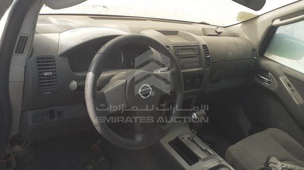 Photo 11 VIN: 5N1AR18W86C637701 - NISSAN PATHFINDER 