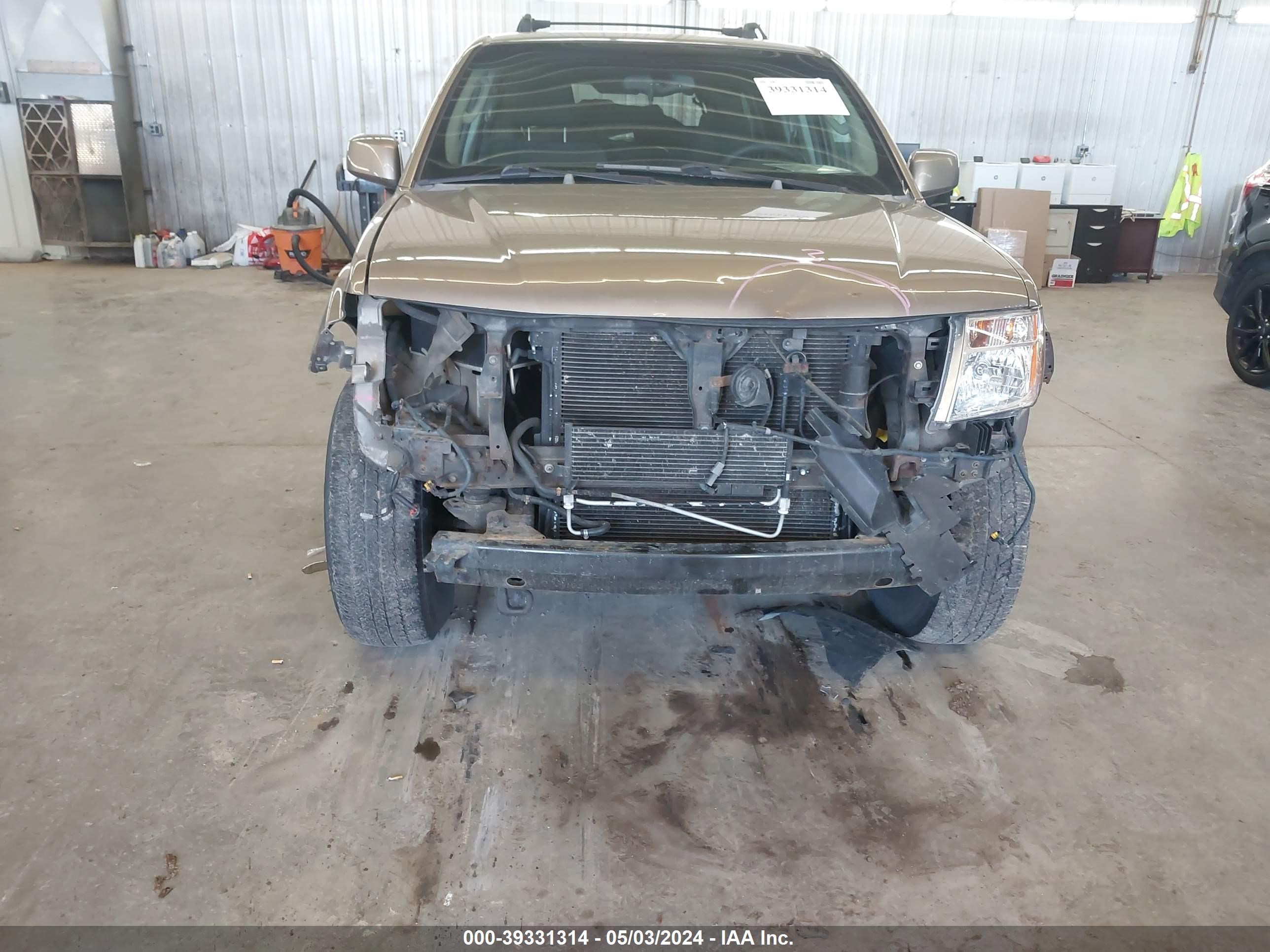 Photo 5 VIN: 5N1AR18WX5C772144 - NISSAN PATHFINDER 