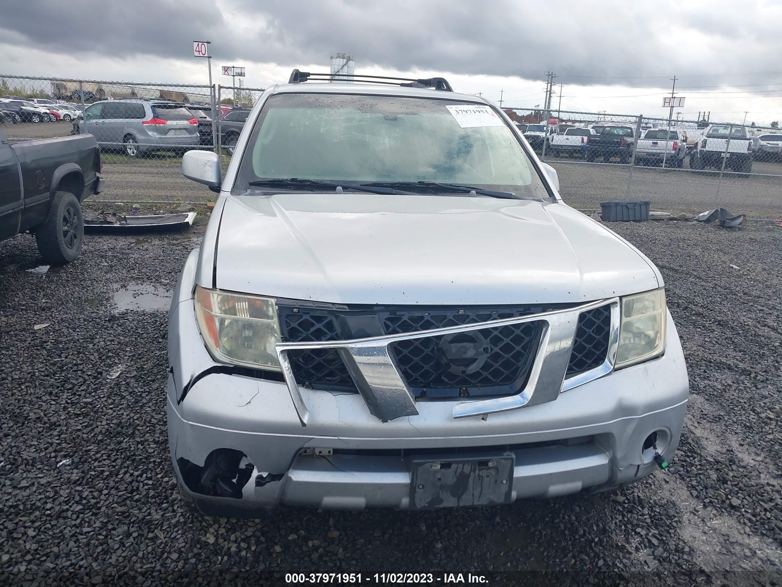 Photo 12 VIN: 5N1AR18WX5C779966 - NISSAN PATHFINDER 