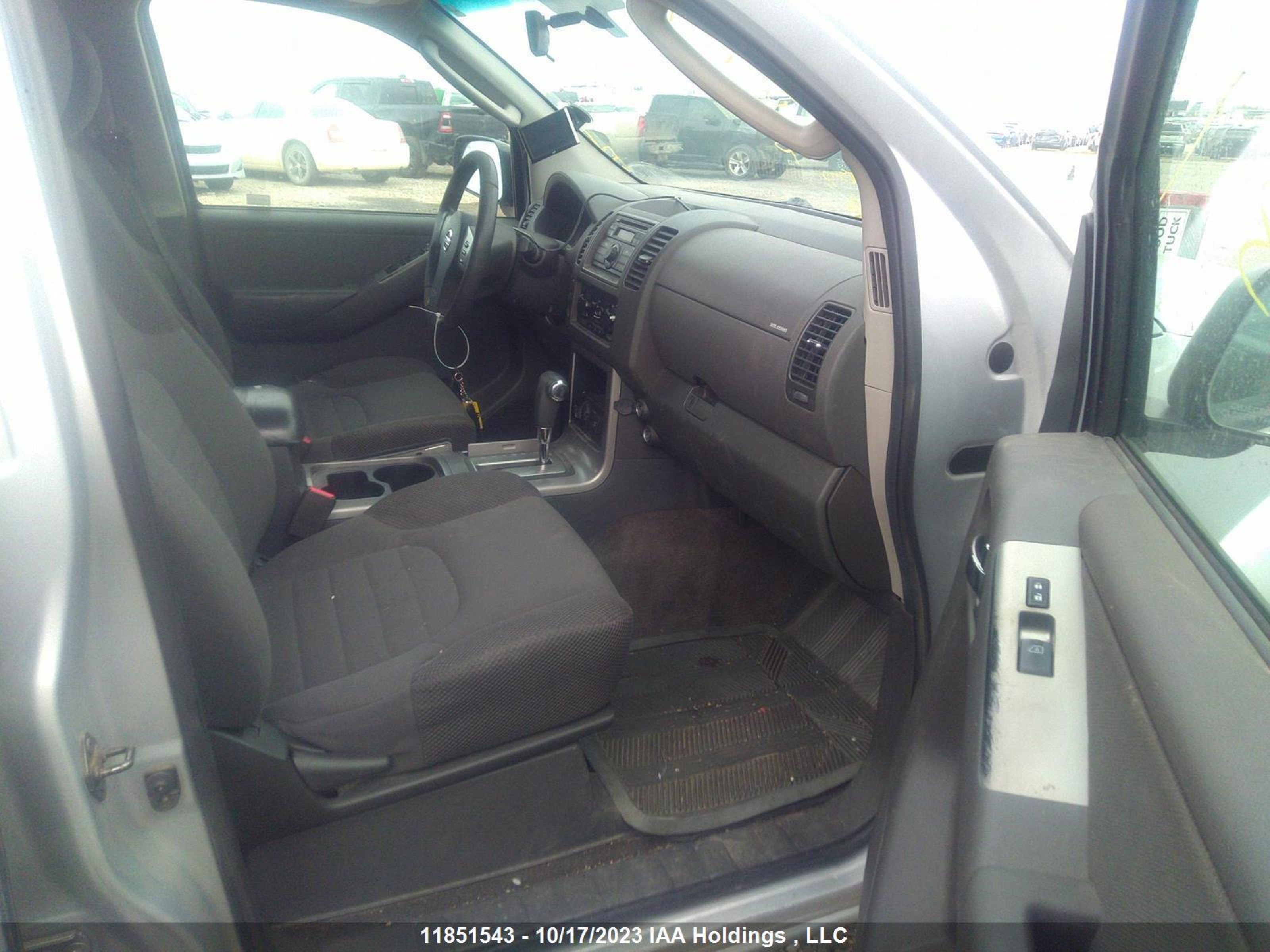 Photo 4 VIN: 5N1AR1NB1AC613833 - NISSAN PATHFINDER 